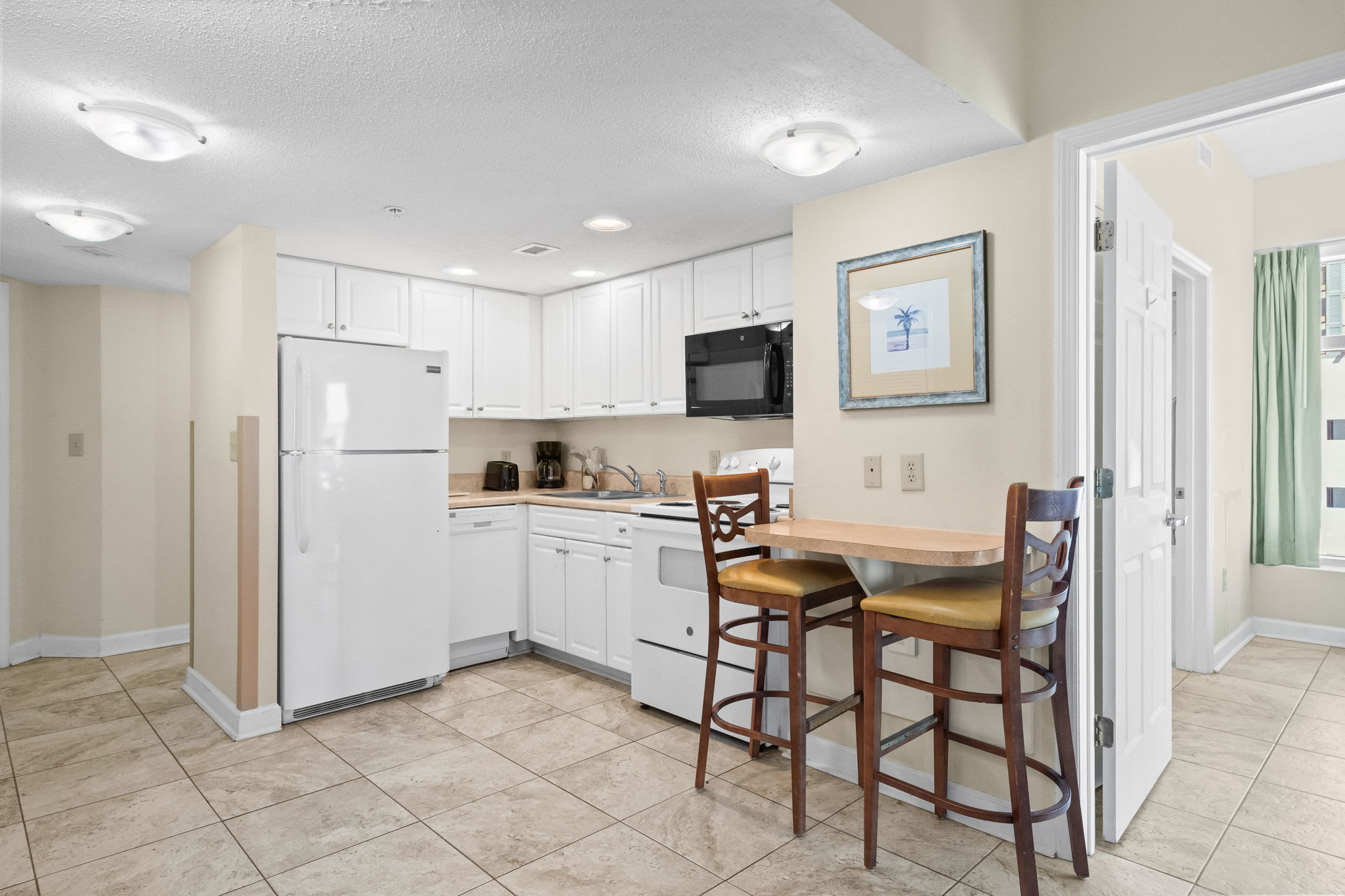 HS Unit 801 Oceanfront | Photo 4