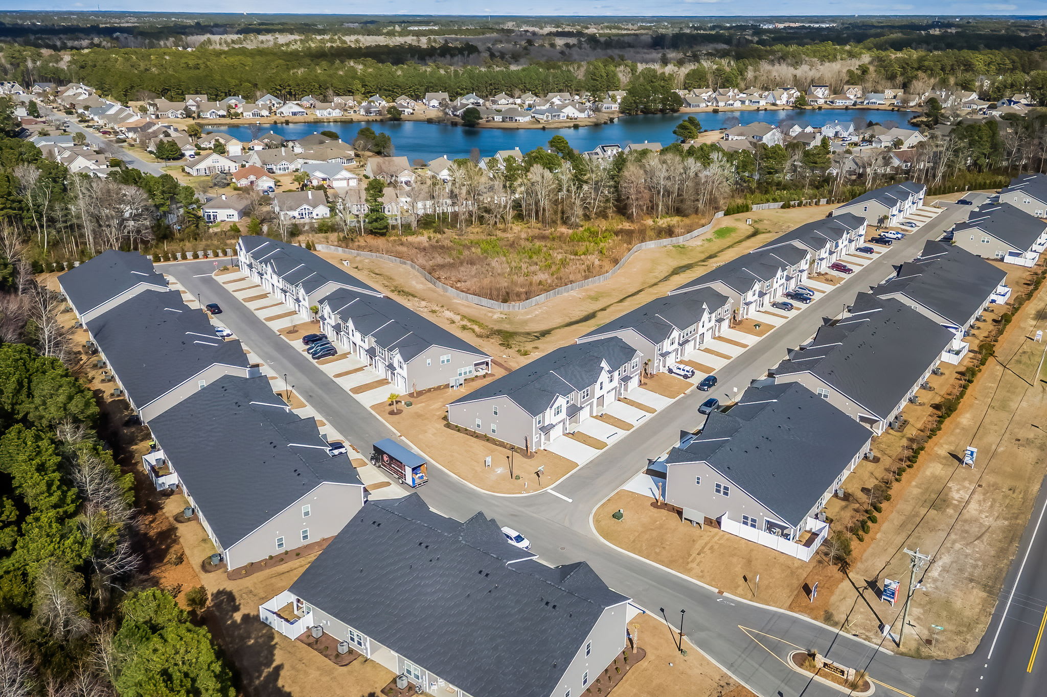 New 3BR Townhouse Near NMB Sports Complex | Photo 38