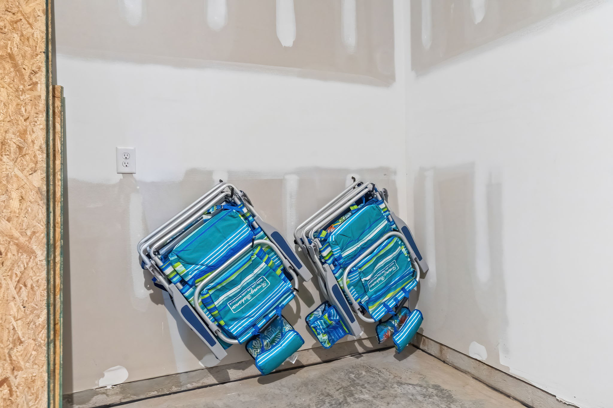 New 3BR Townhouse Near NMB Sports Complex | Photo 31