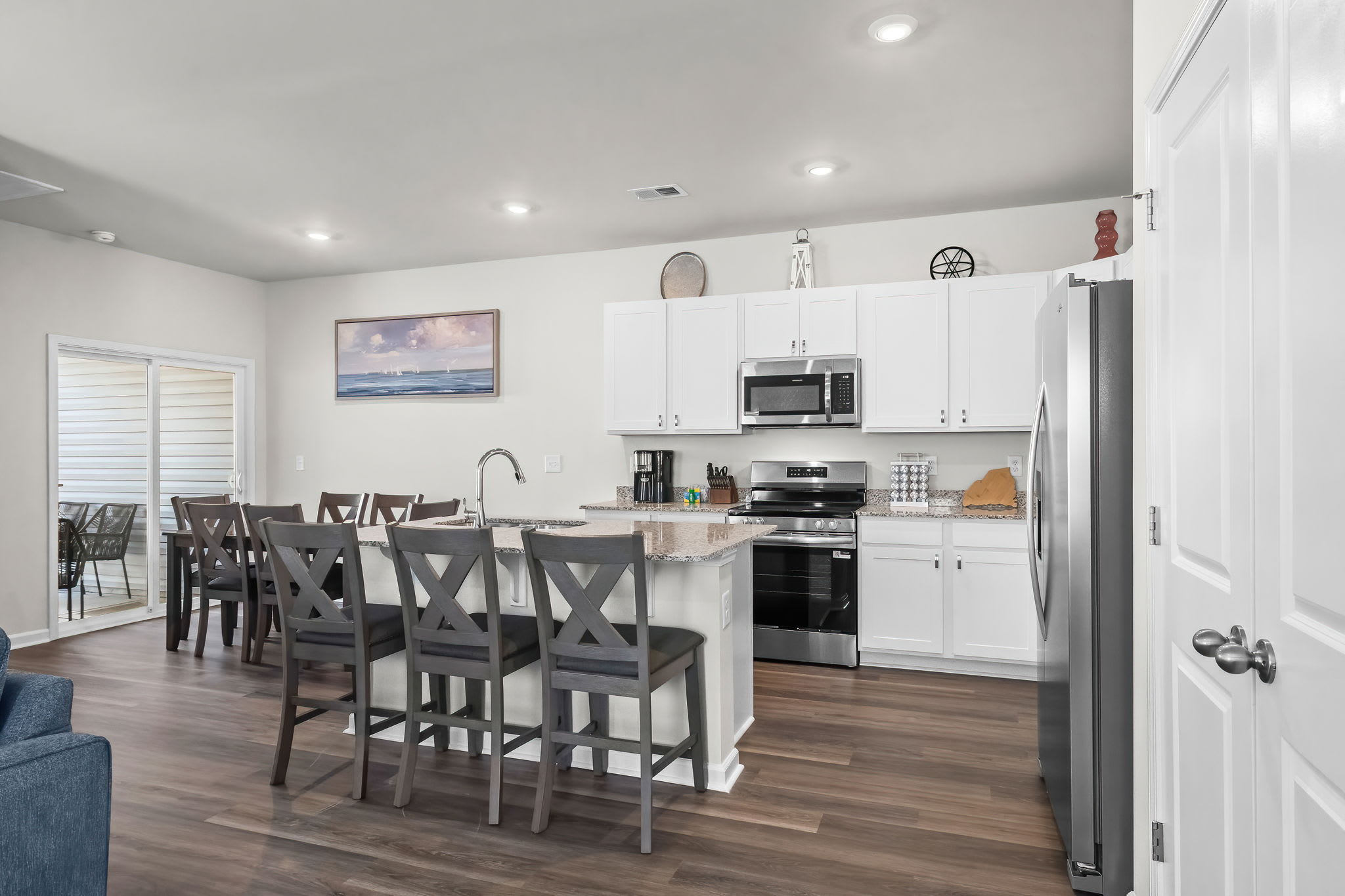 New 3BR Townhouse Near NMB Sports Complex | Photo 7