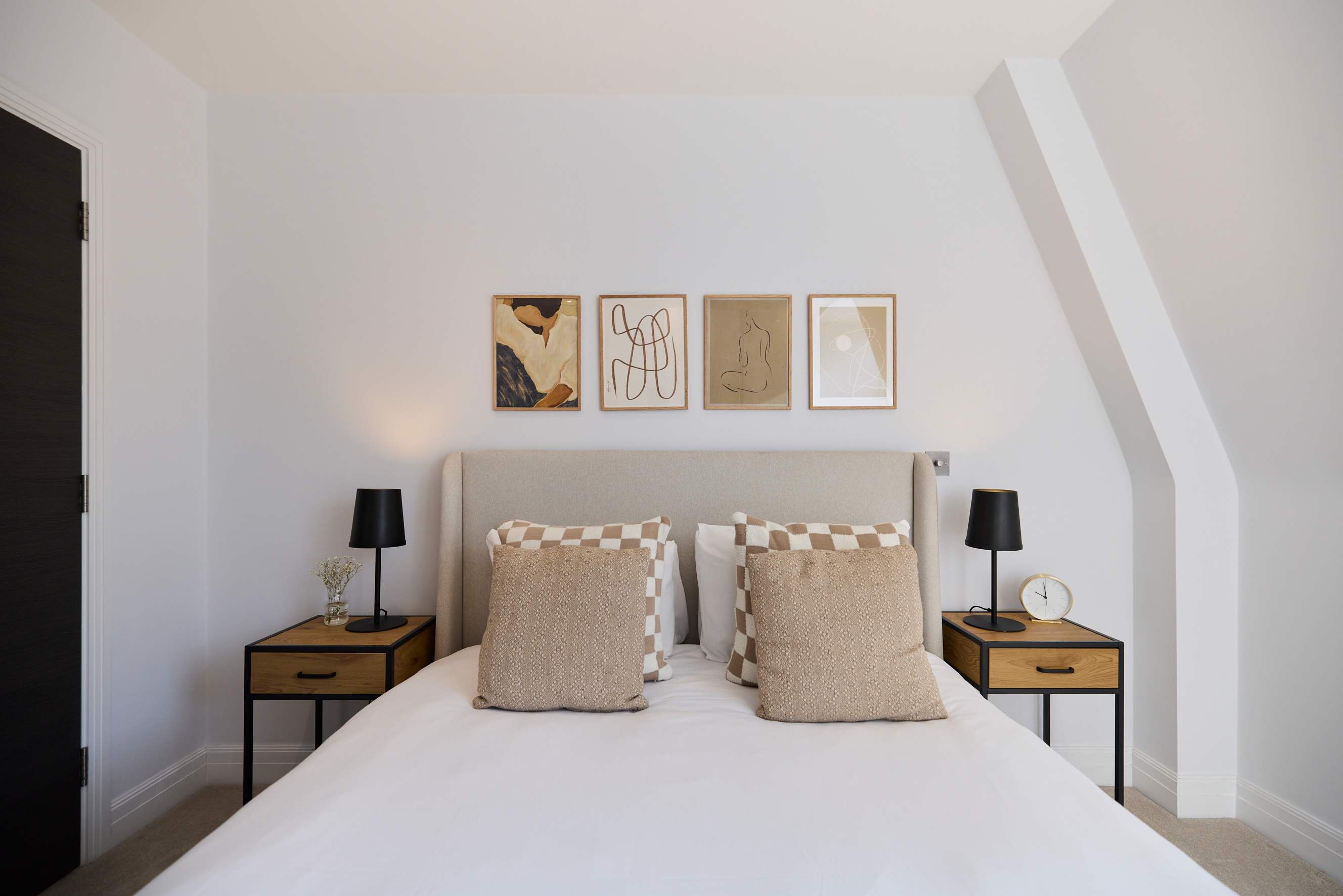 Second Storey at Kew in Kew Bridge Road 2 TW8 0FA - Property image 10 - VivreStays