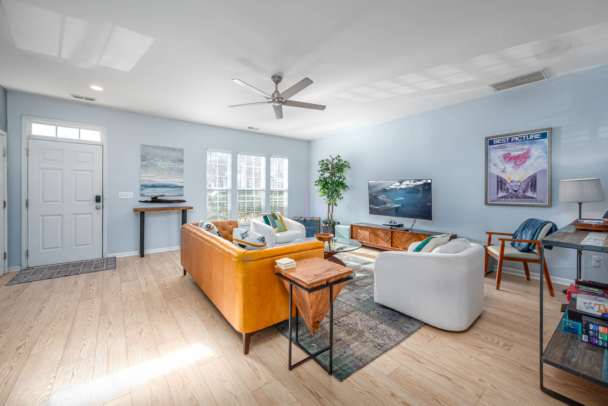 Modern Townhome W/ Private Patio Near Rtp - Cary, NC