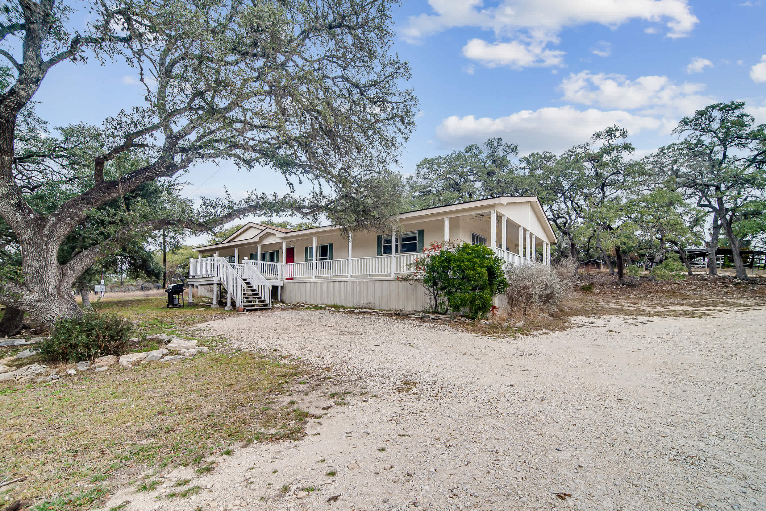 Canyon Lake-Sweet Retreat 7