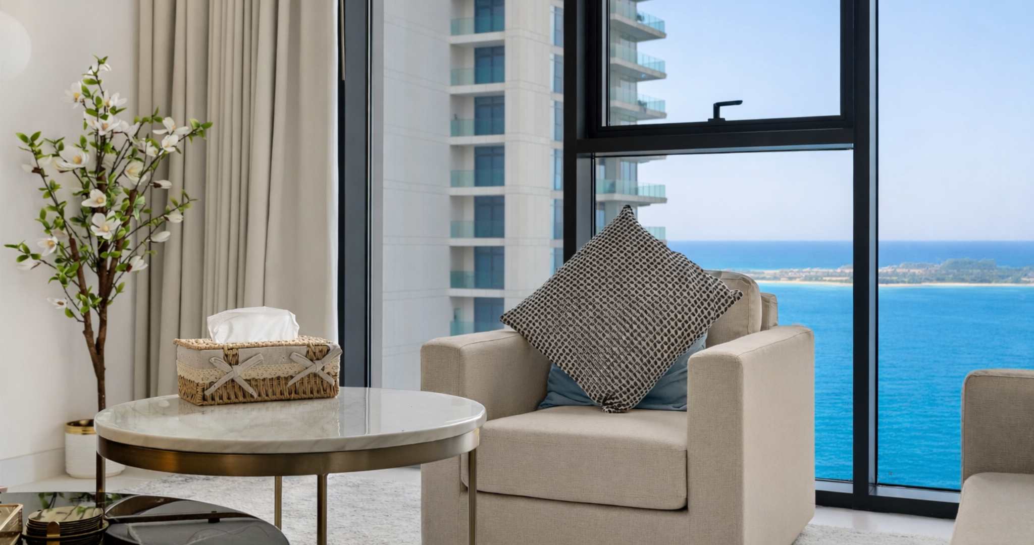 Elegant 1BHK Dubai | Private Beachfront — Dubai, Dubai — vacation rental