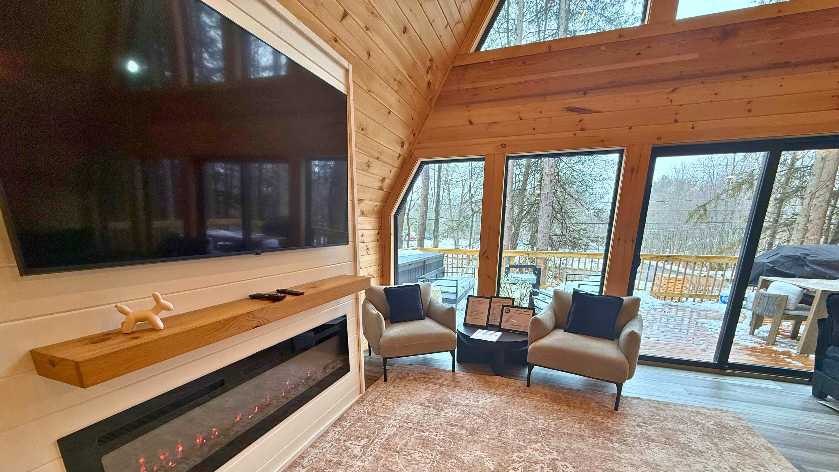 Pines A-Frame Cabin | Sauna | HotTub 