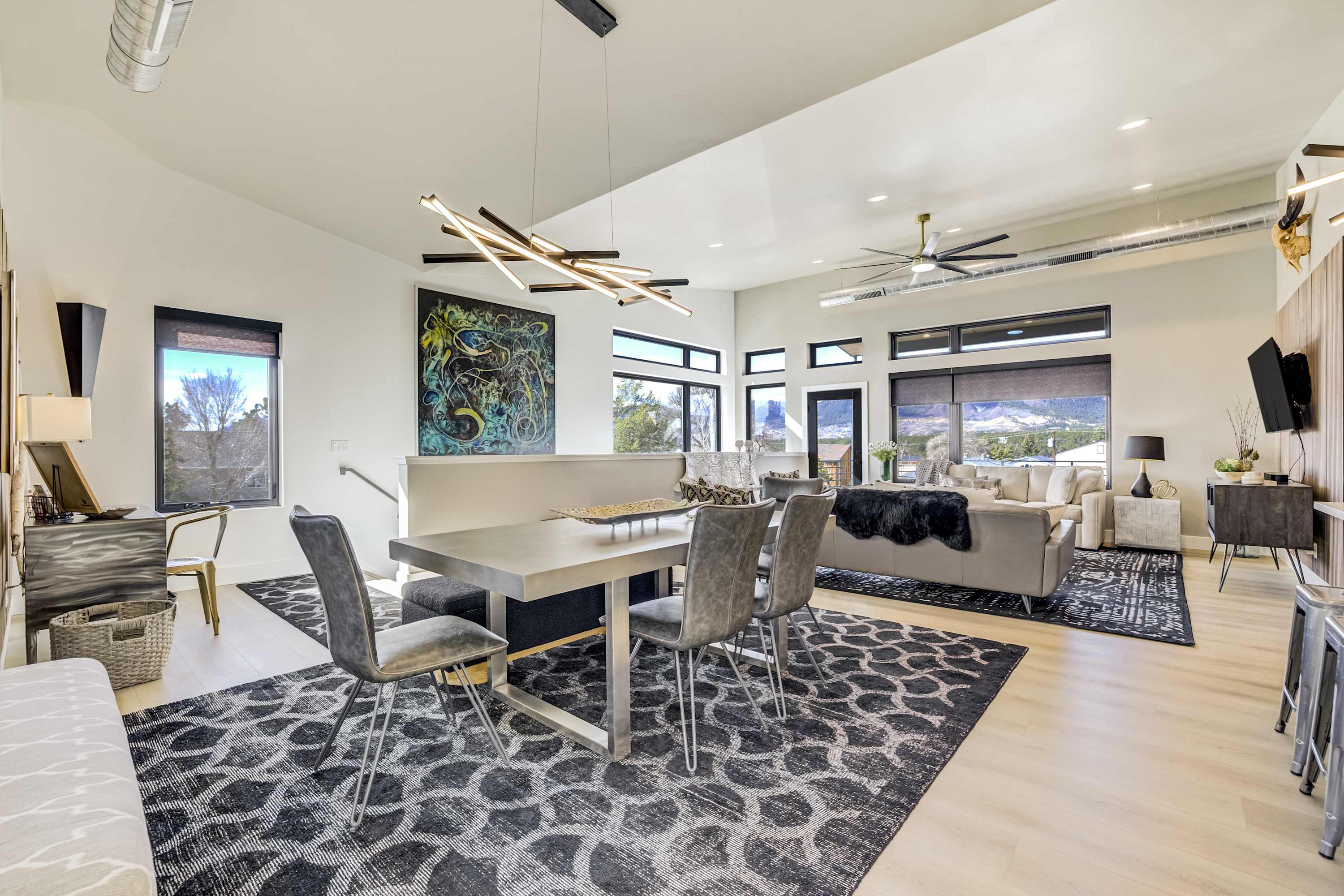 The Gallery! Luxury Residence w/ Front Range Views โ Monument, CO โ vacation rental