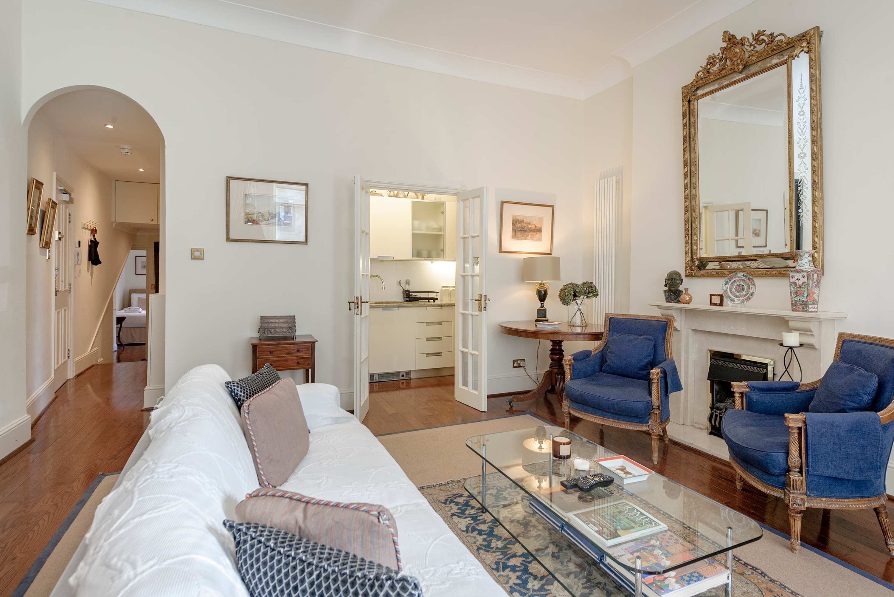 Charming 2 bedroom flat - Knightsbridge in Beaufort Gardens 19 SW3 1PS - Property image 14 - VivreStays
