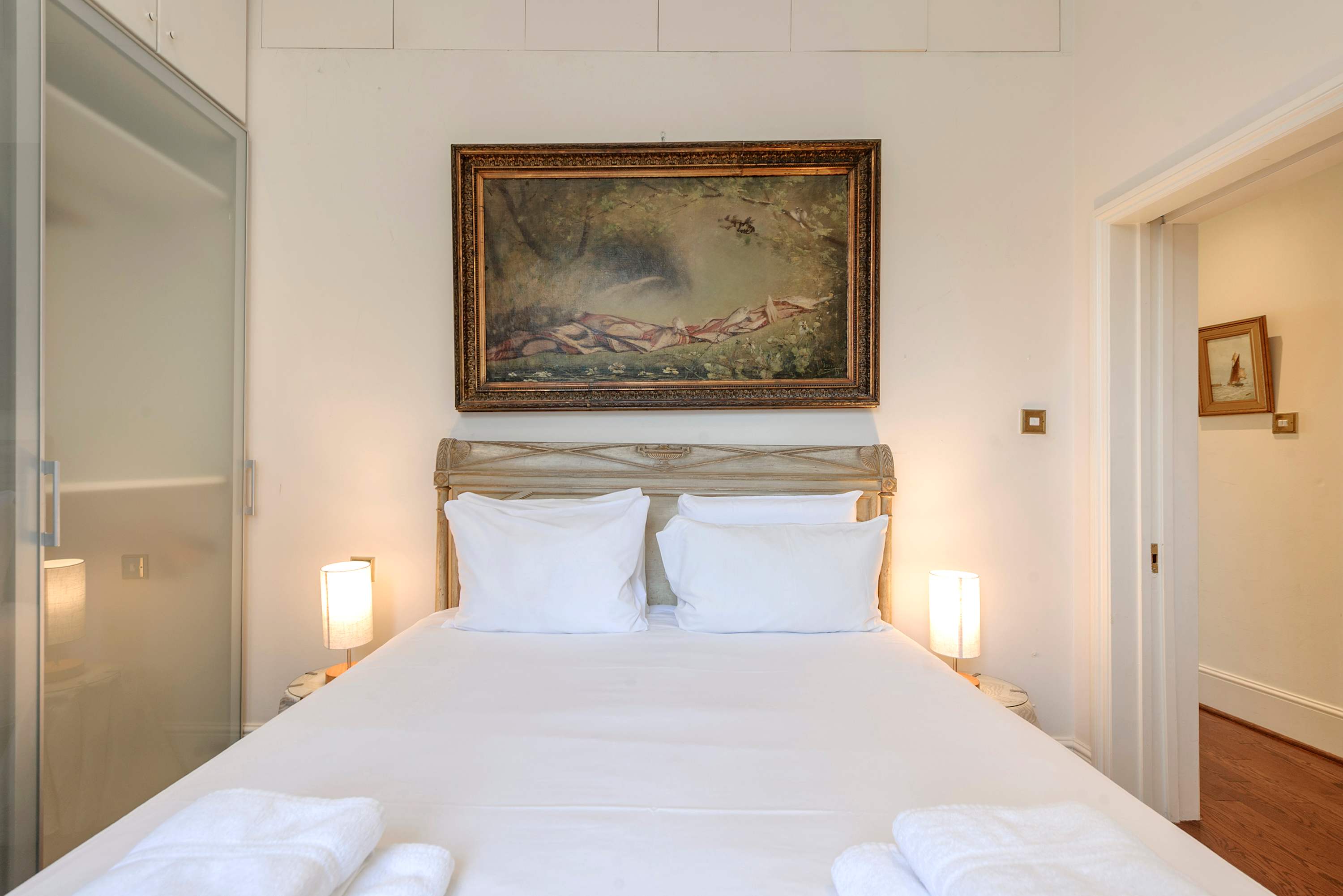 Charming 2 bedroom flat - Knightsbridge in Beaufort Gardens 19 SW3 1PS - Property image 8 - VivreStays