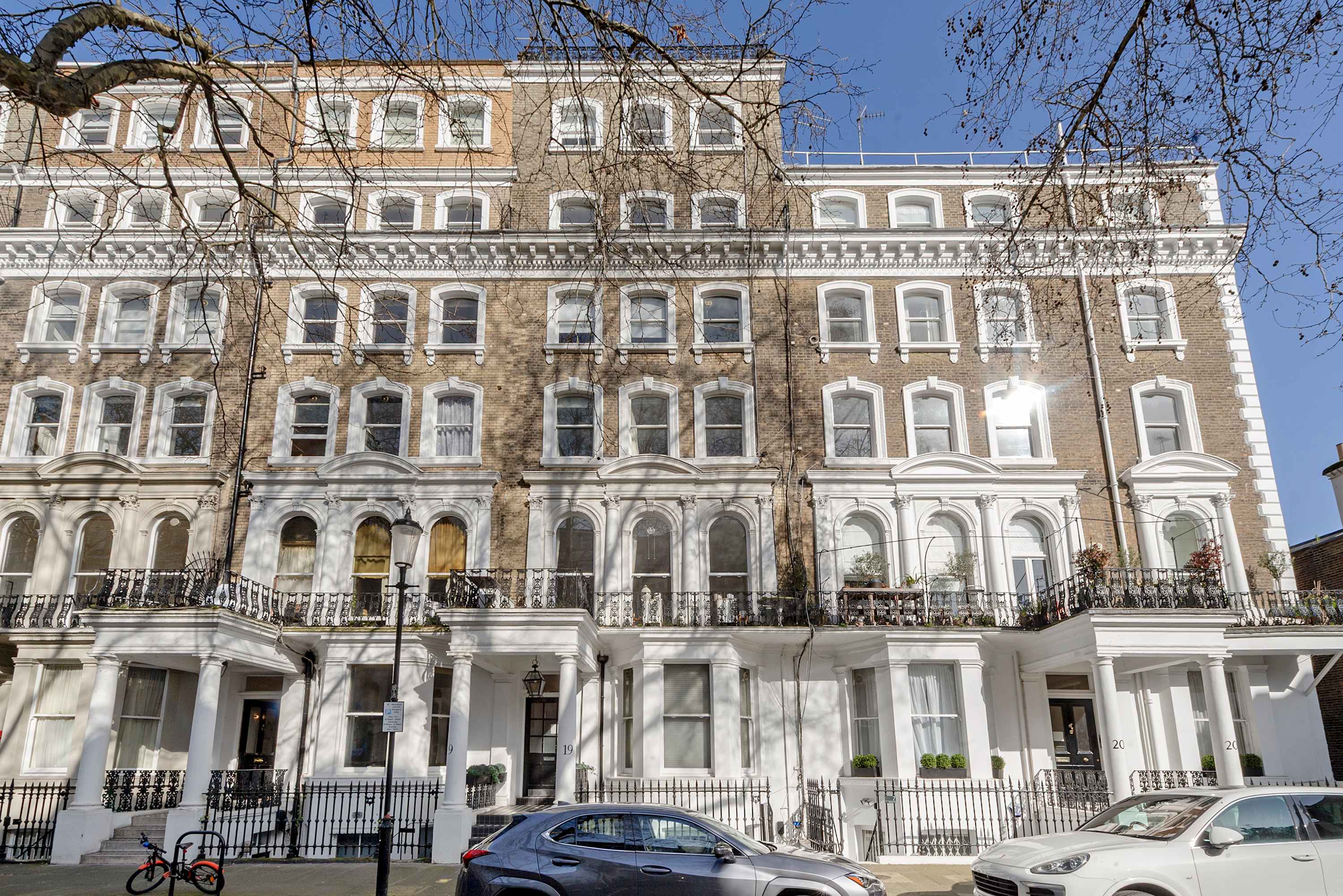 Charming 2 bedroom flat - Knightsbridge in Beaufort Gardens 19 SW3 1PS - Property image 21 - VivreStays