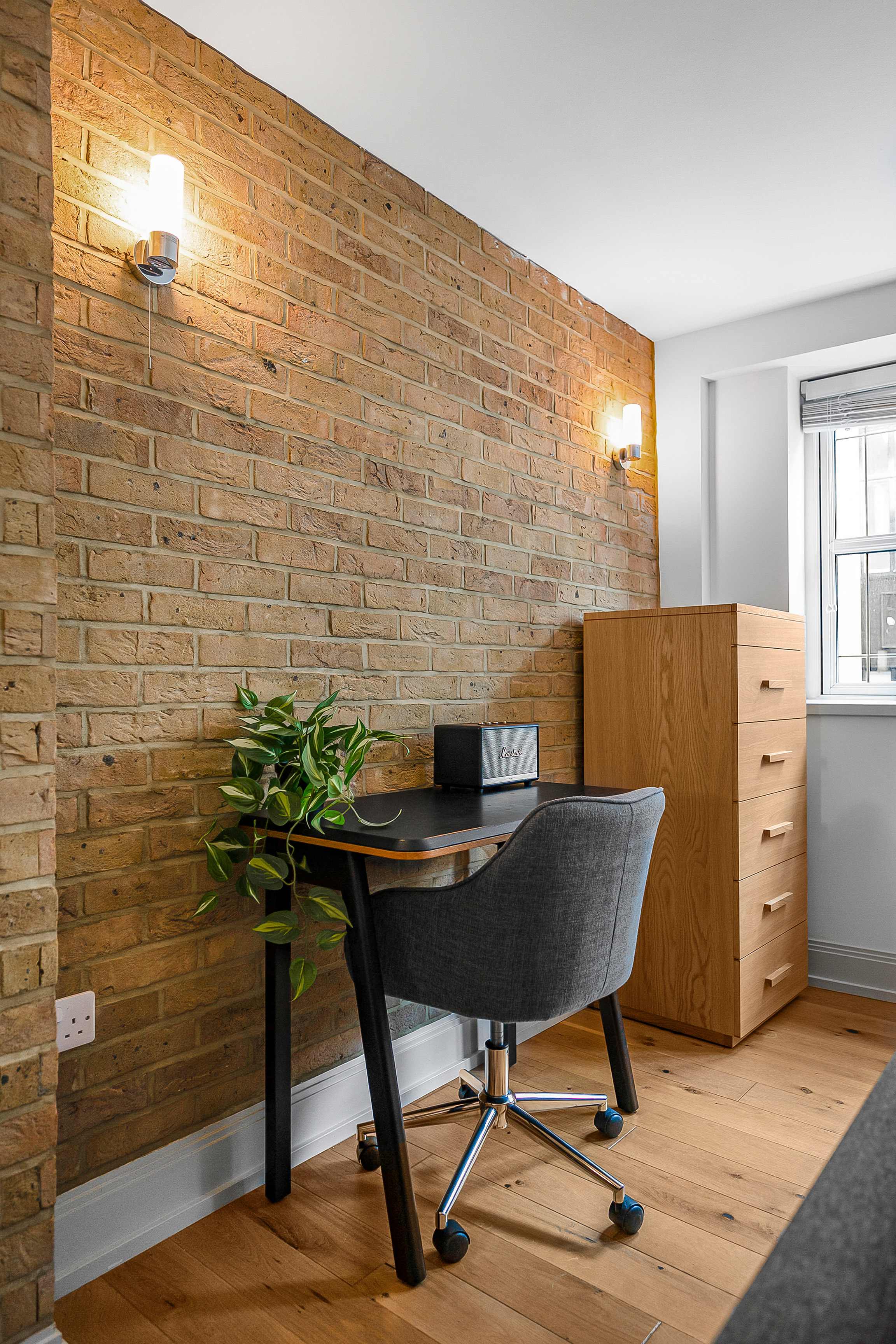Elegant Soho 1-Bed - Balcony, 2 Baths, Sleeps 4 in Bateman Street, 2 W1D 3AG - Property image 15 - VivreStays