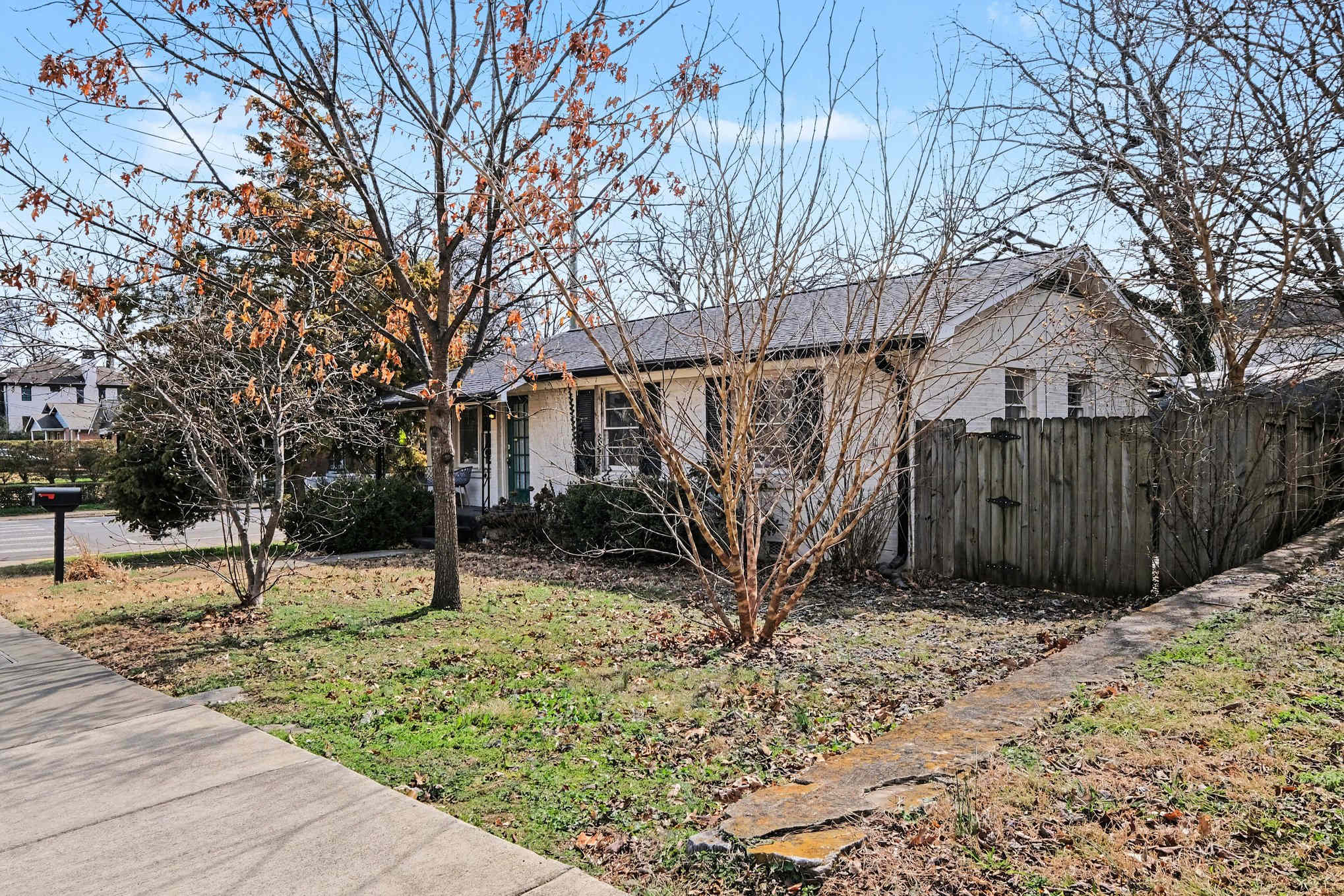 Welcome to Cozy Nashville Gem