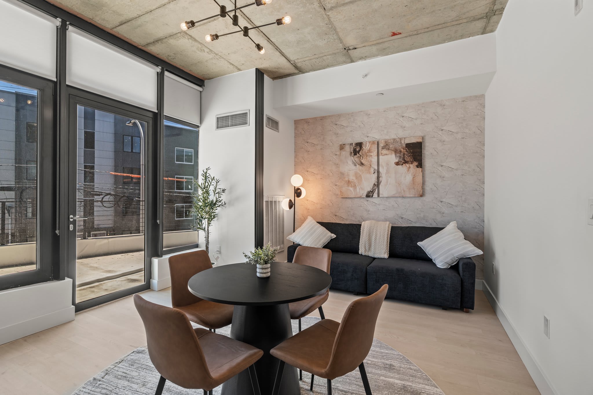 Charming Getaway With Chef-ready Kitchen - Cozy Stylish Retreat - Philadelphia, PA