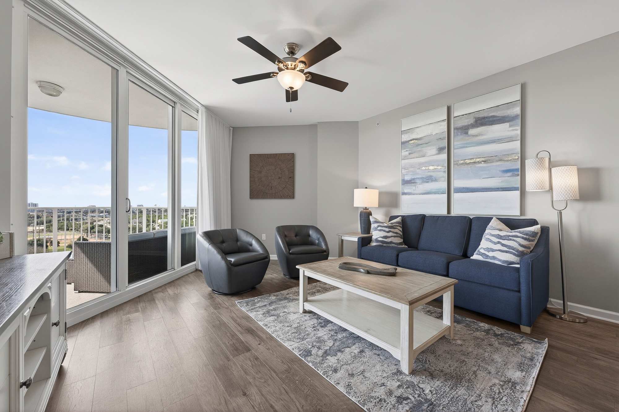 Cozy Retreat in the Sky