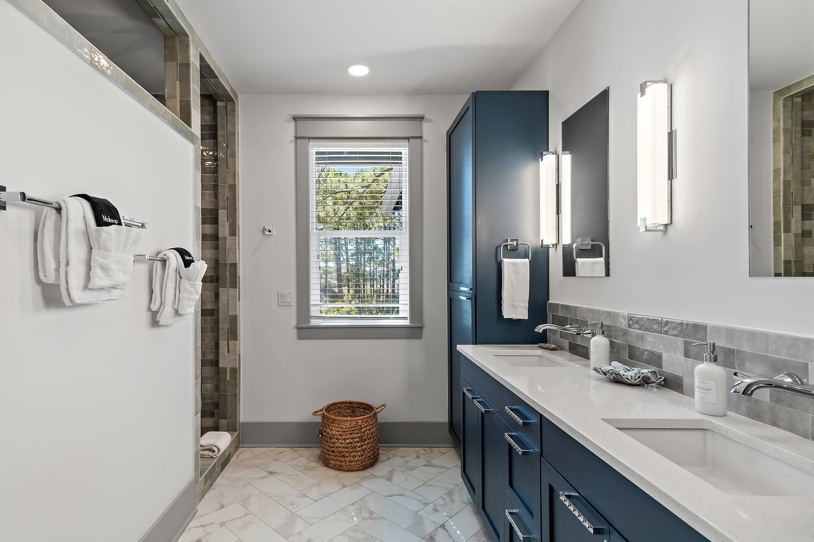 Sizzle By The Sea 49