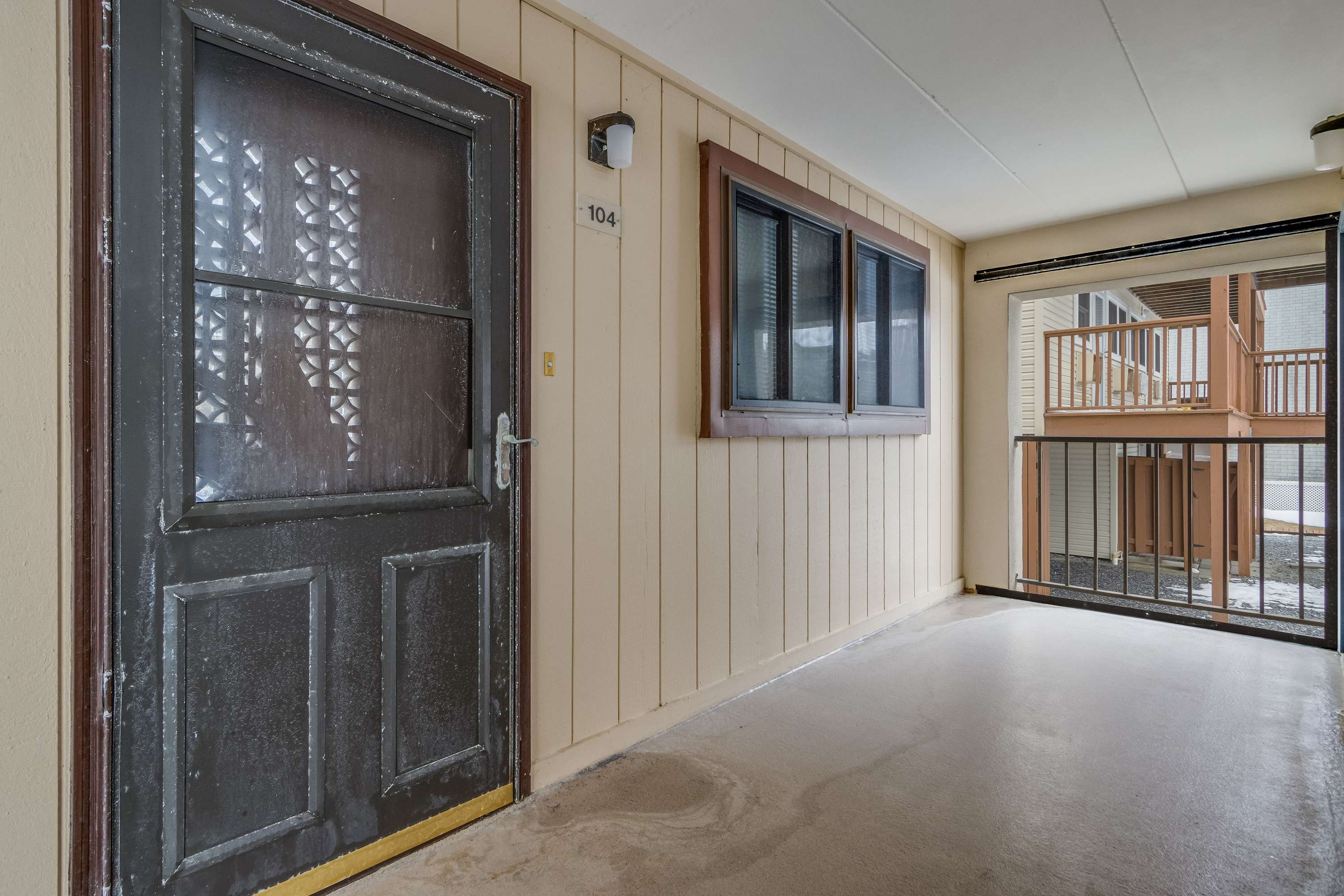 144 East 104