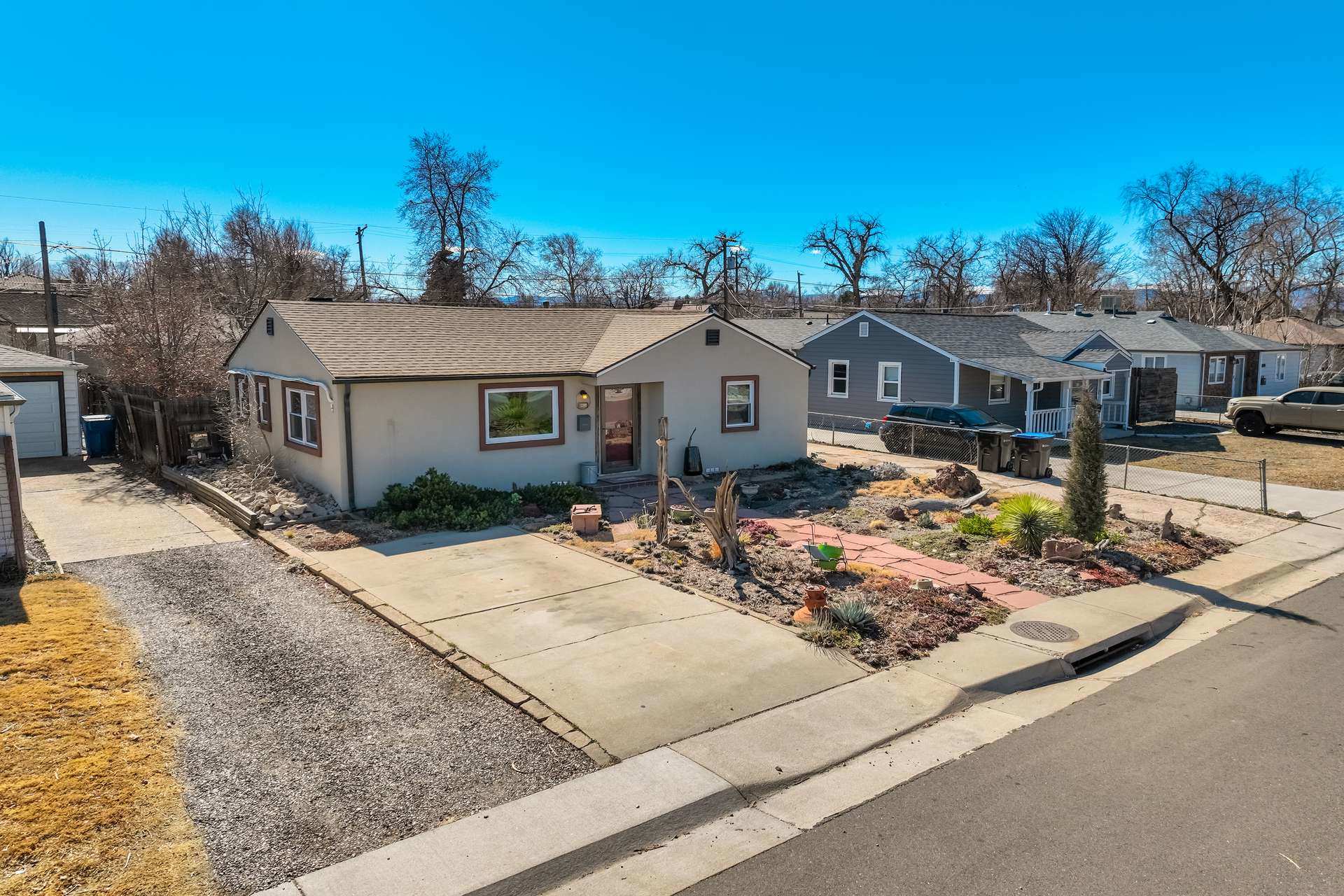 Charming 3BR House, Grill, Sleeps 5, Near Old Town — Arvada, CO — vacation rental
