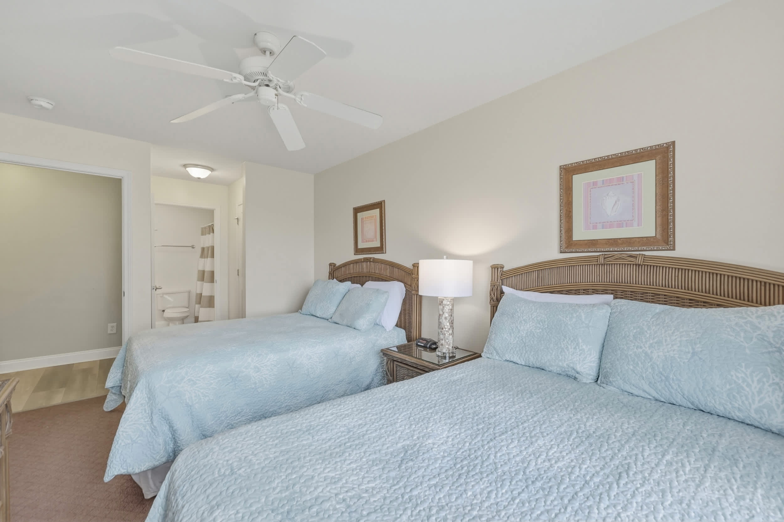 Tropical Tide Large Group Beach Retreat Sleeps 24