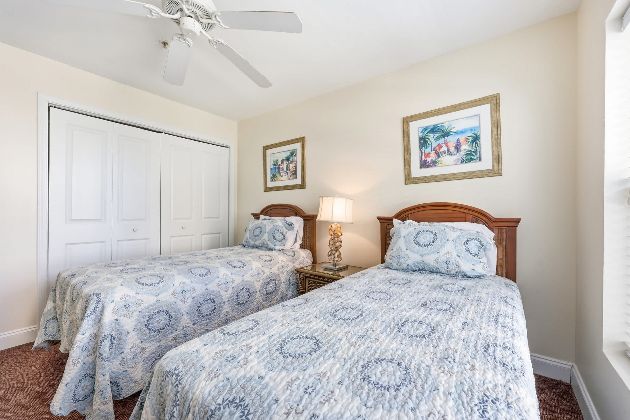 Tropical Tide Large Group Beach Retreat Sleeps 24