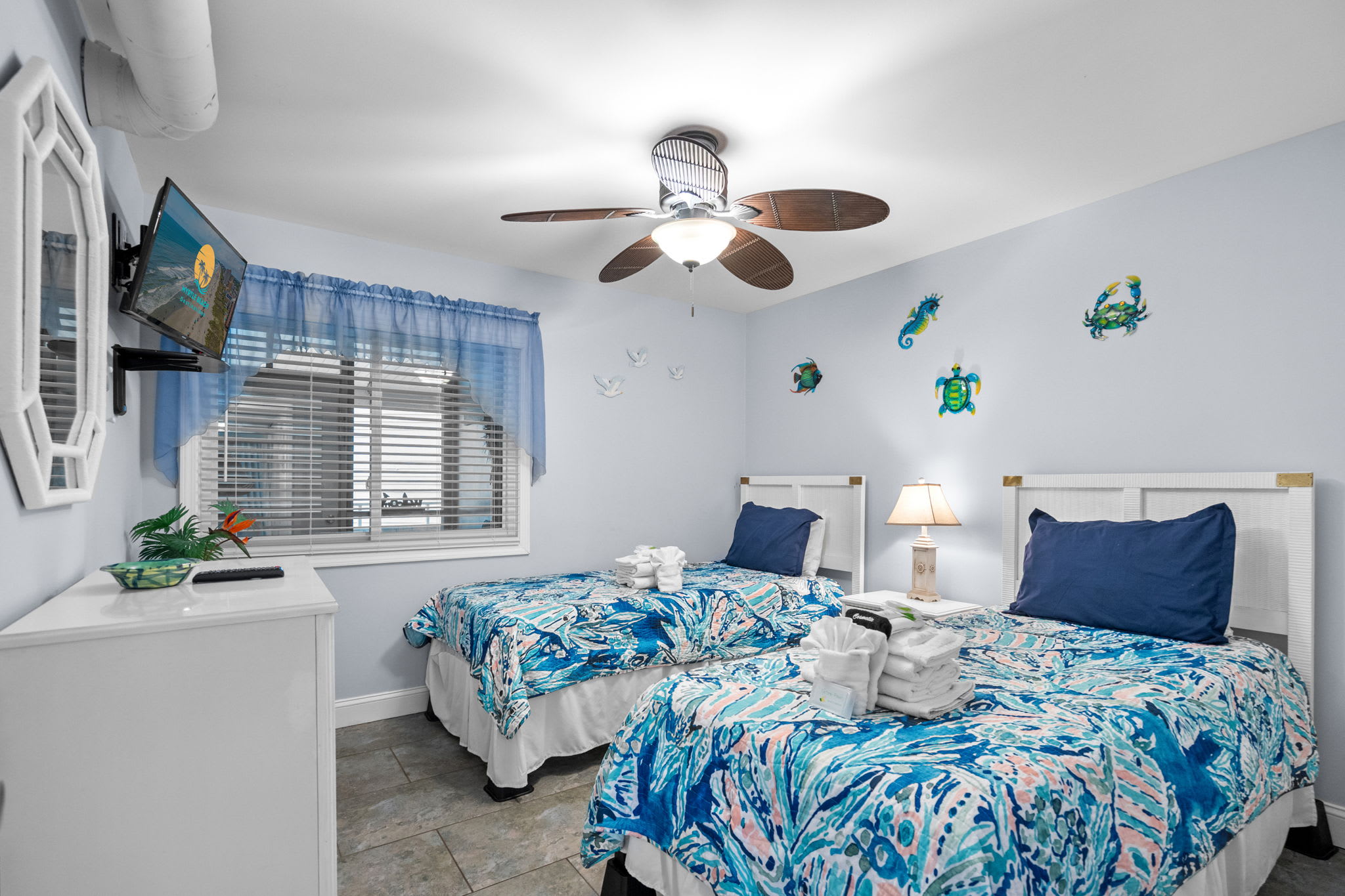 Pelicans Watch 218 Ocean Nearby | Photo 24