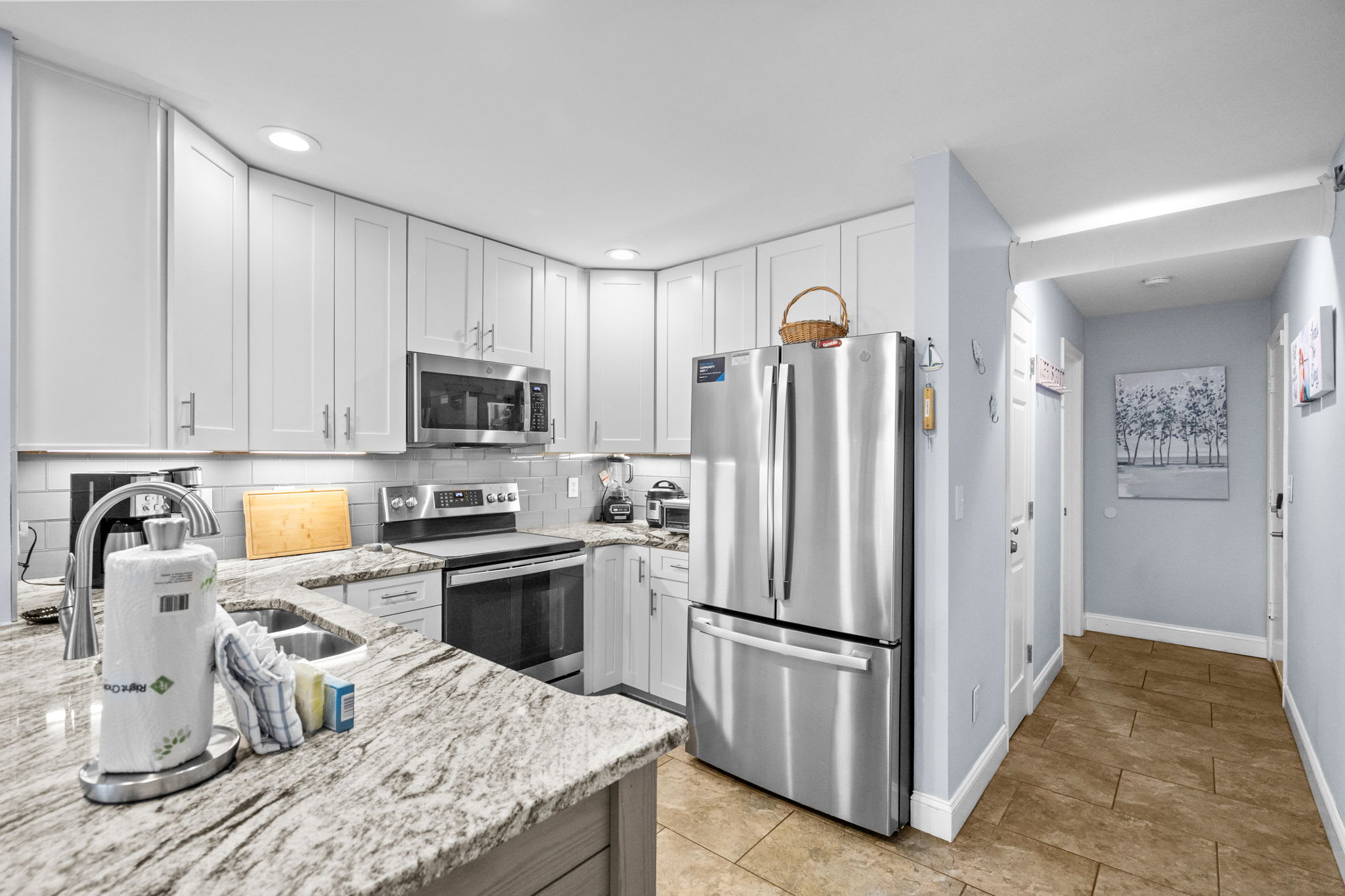 Pelicans Watch 218 Ocean Nearby | Photo 13