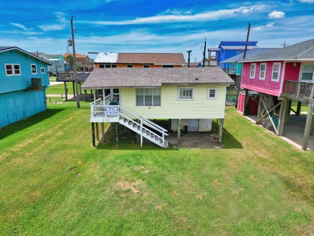 Lazy Cajun — Vintage Beach Bungalow, Surfside Beach