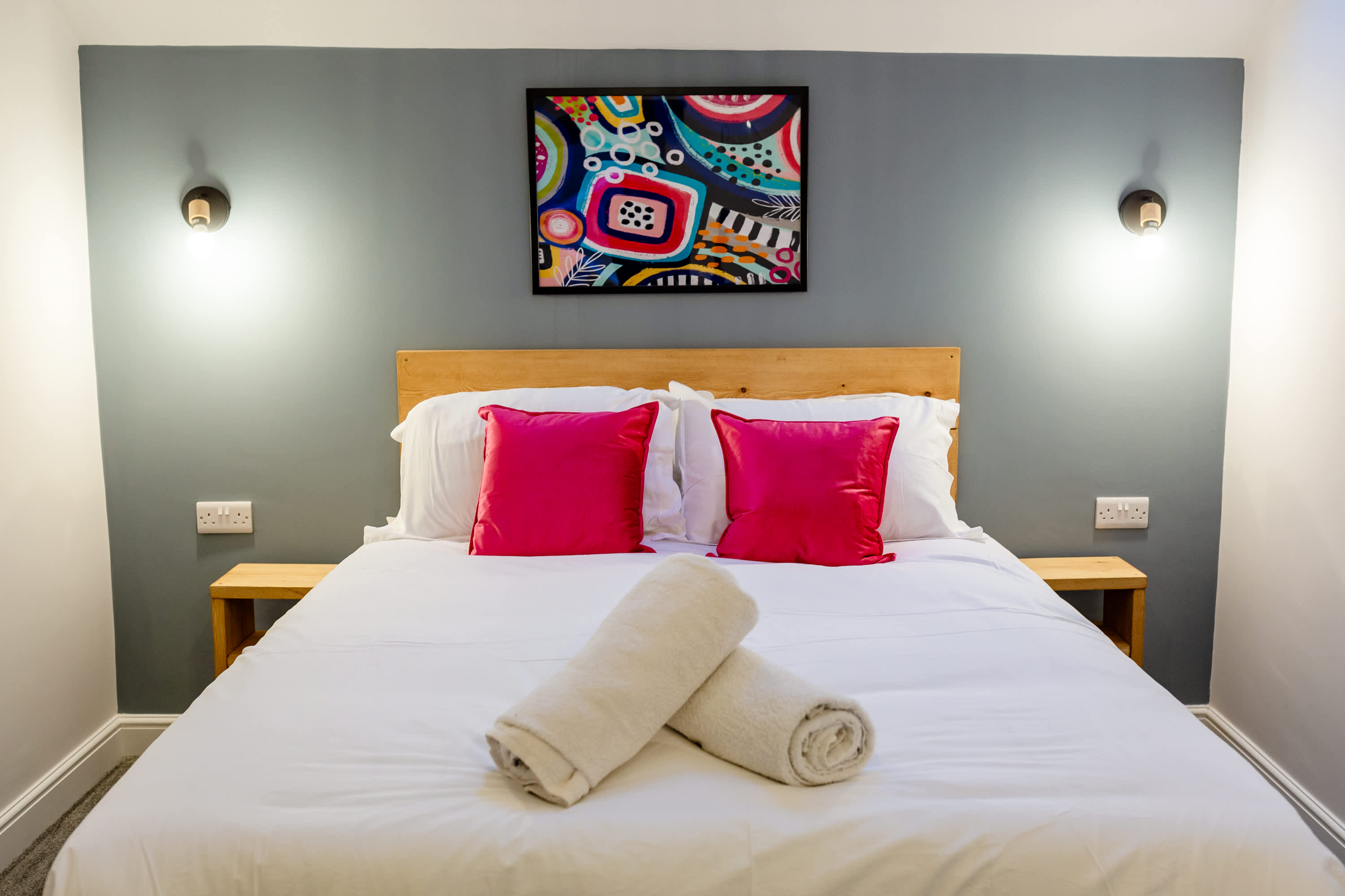 Loft-Style Studio with Skylights and Parking in Thorne Road 59 DN1 2EX - Property image 6 - VivreStays