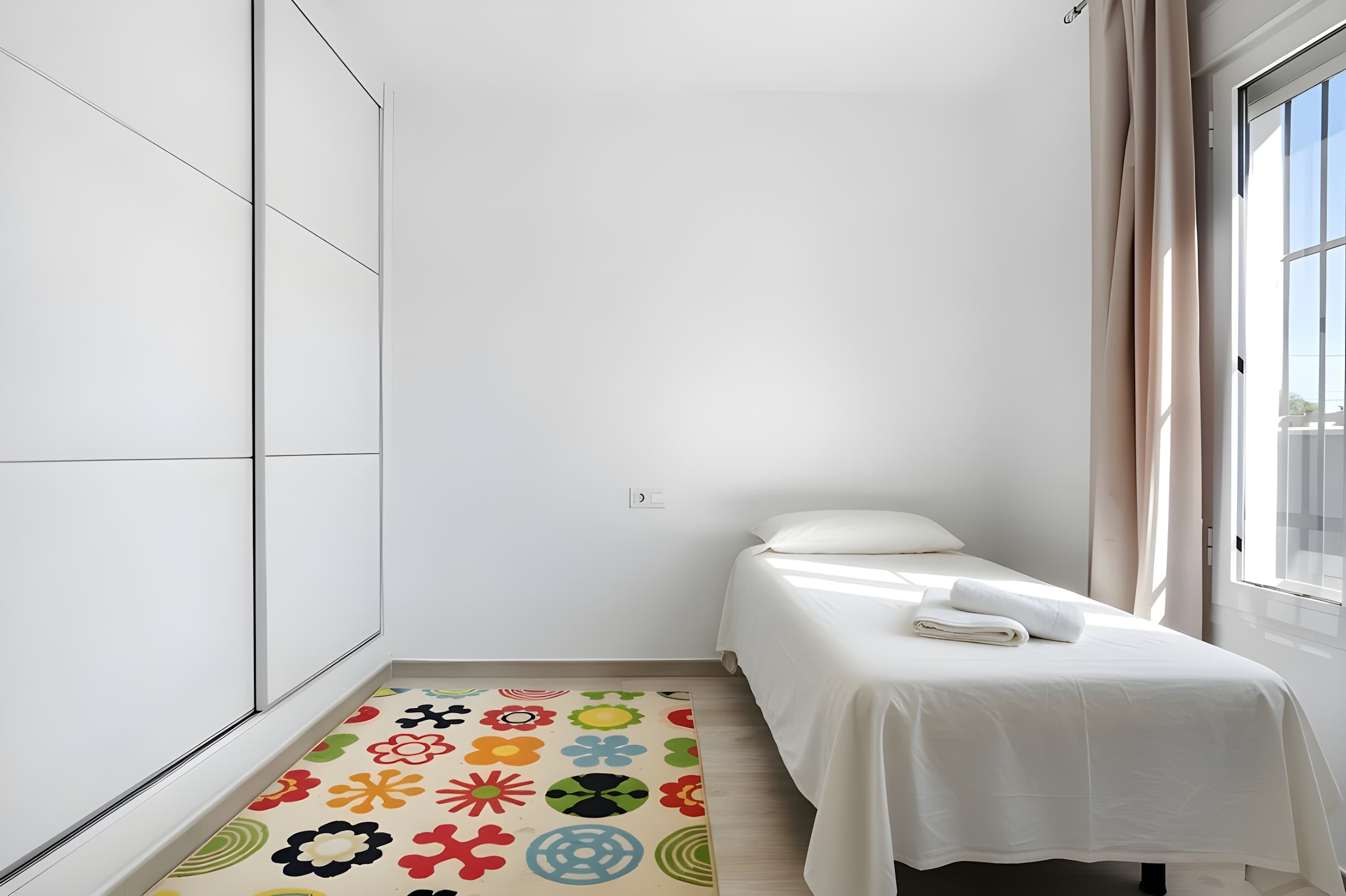 Villa con piscina privada, terraza privada - image 7