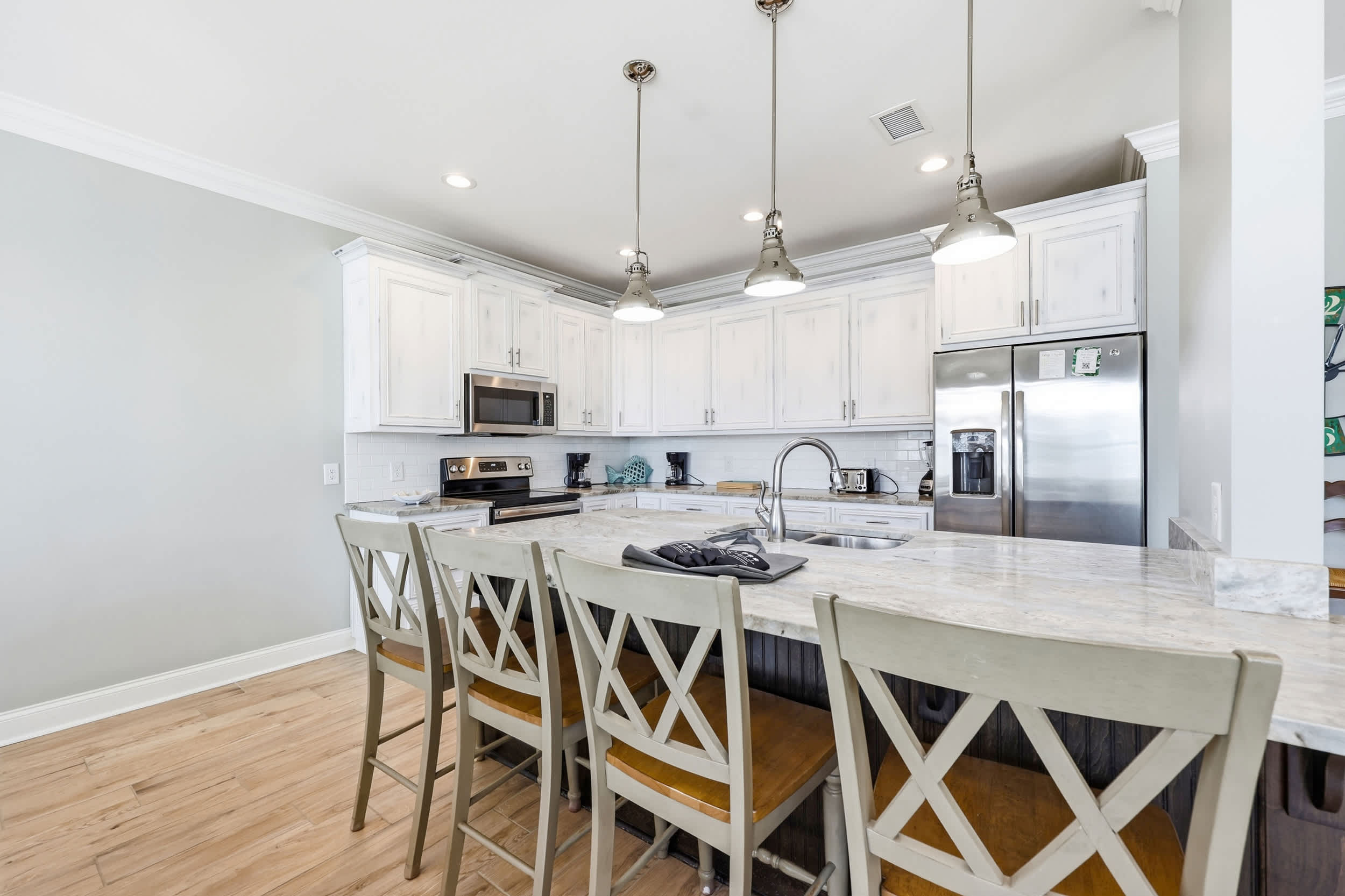 Anchor Down Luxury Ocean View Beach House w Pool