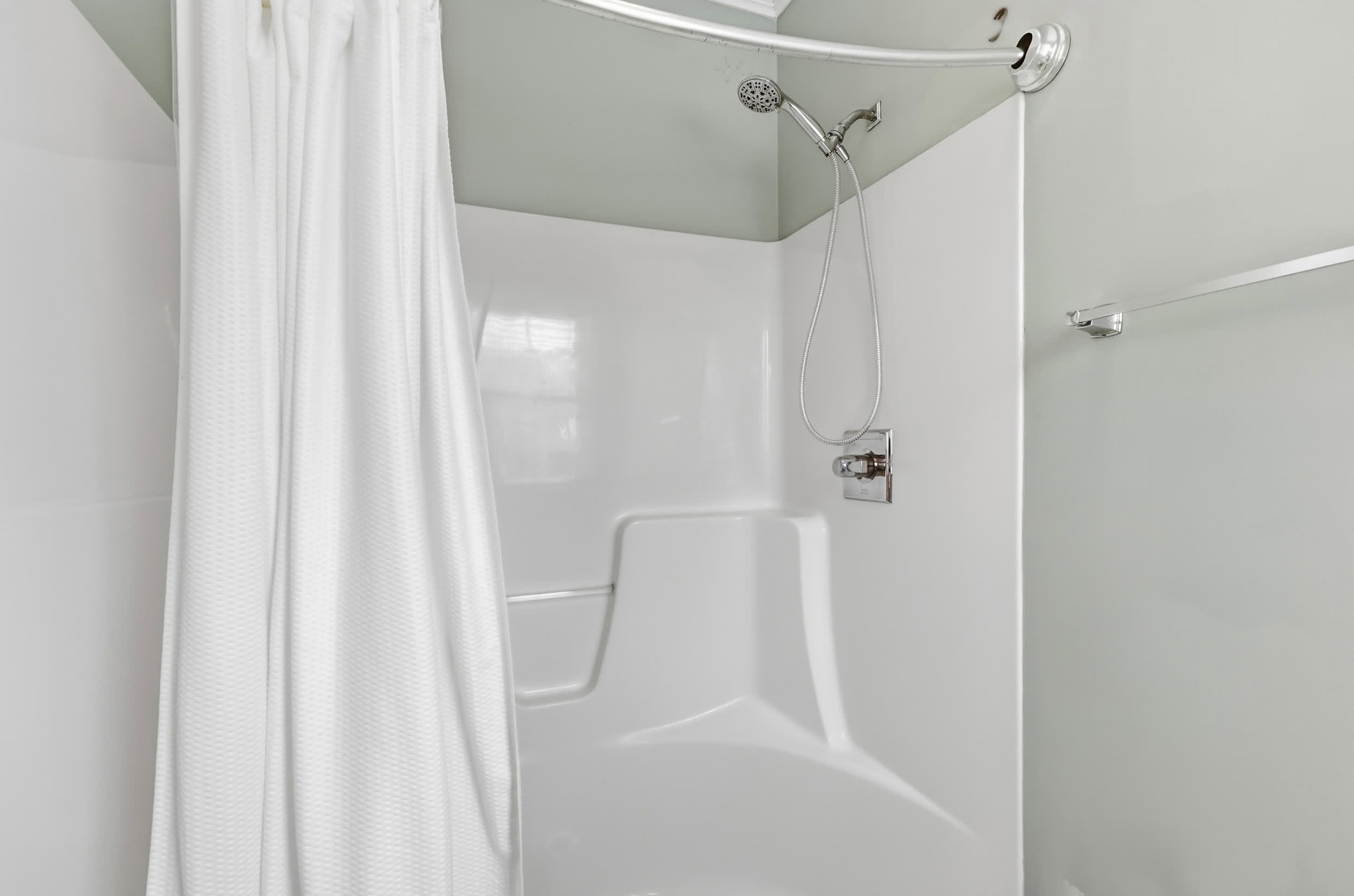 Anchor Down Luxury Ocean View Beach House w Pool