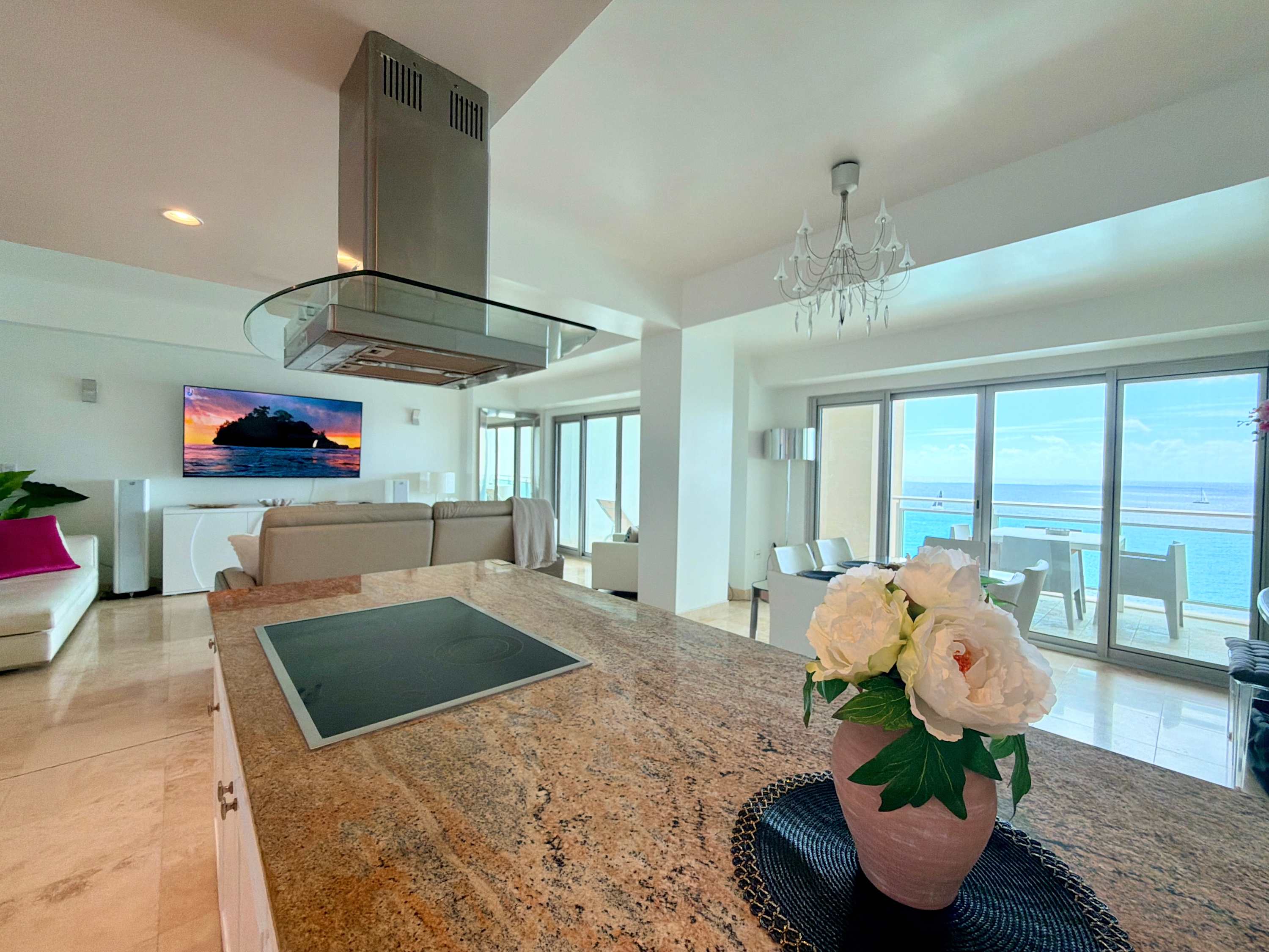 SeaAmore Luxury Condo at The Cliff · Cupecoy | SeaLaVie SXM — photo 4