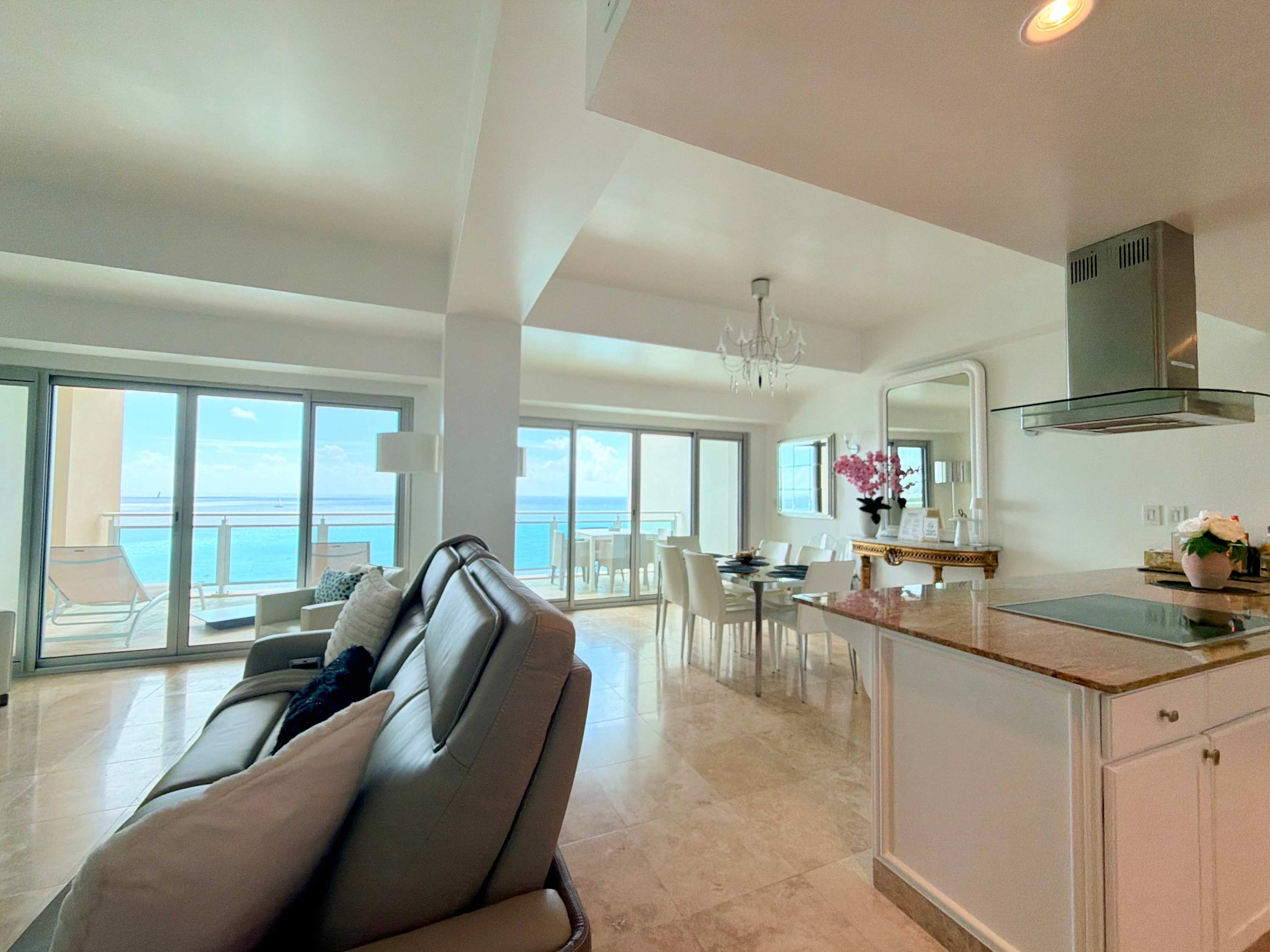 SeaAmore Luxury Condo at The Cliff · Cupecoy | SeaLaVie SXM — photo 3