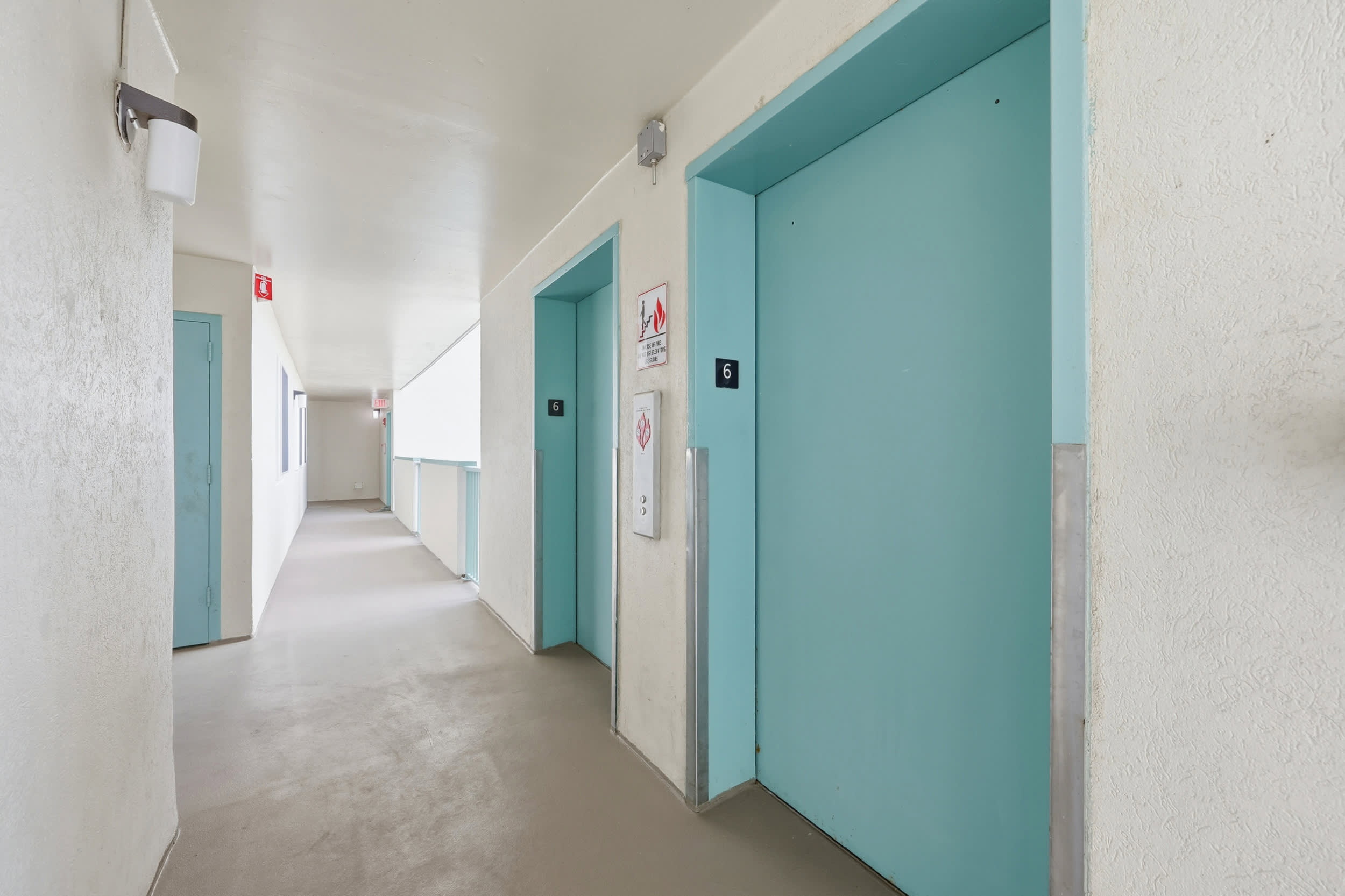 The Pinnacle Oceanfront Suite 2 Balconies  Top Location