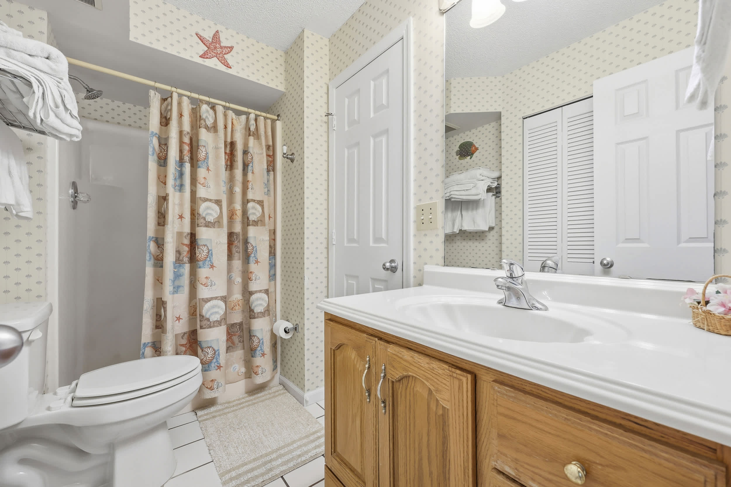 The Pinnacle Oceanfront Suite 2 Balconies  Top Location