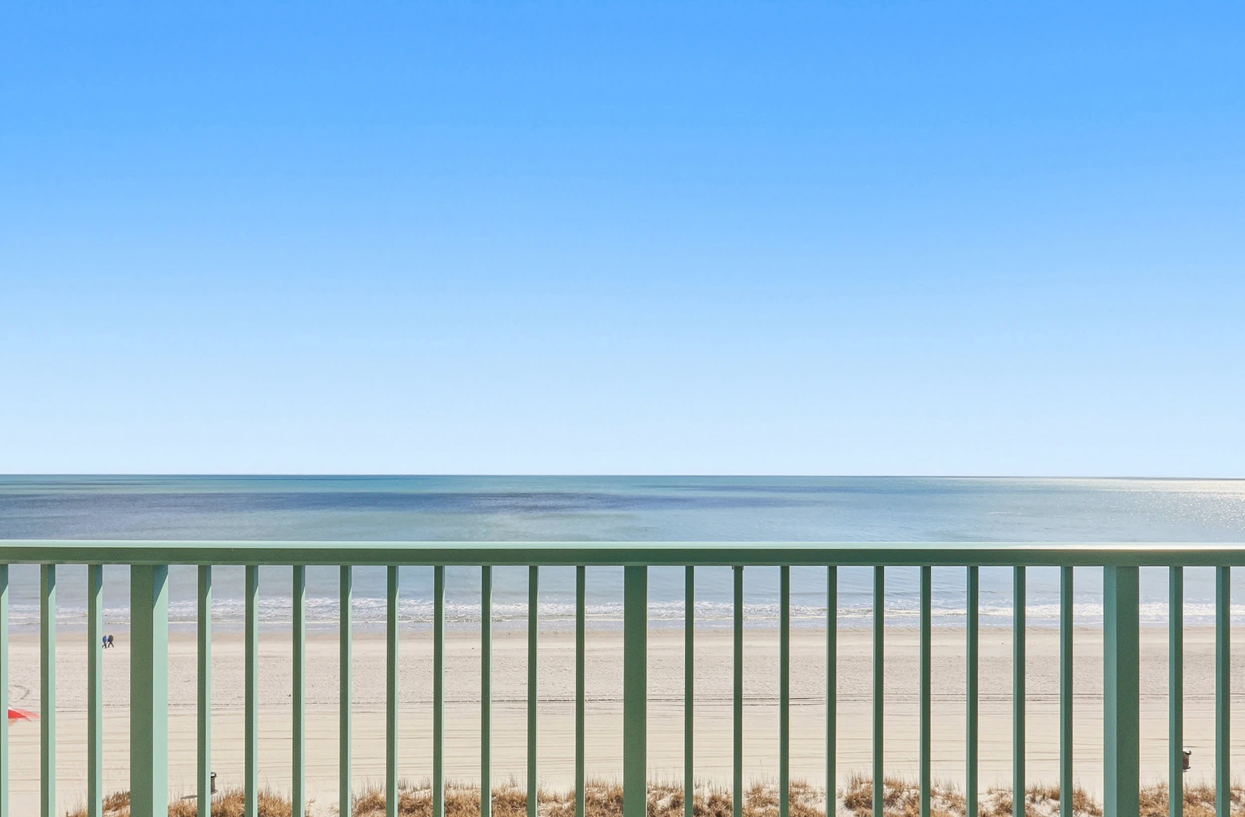 The Pinnacle Oceanfront Suite 2 Balconies  Top Location