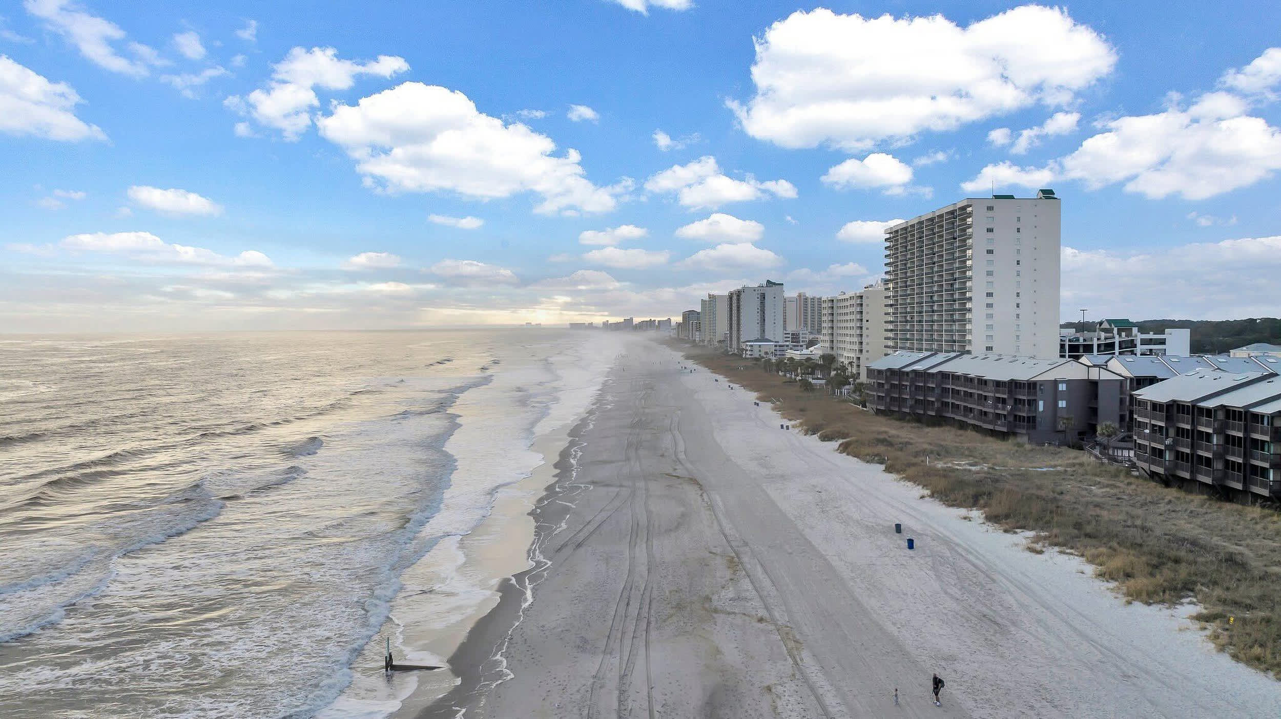 Sea Blue Suite at Tilghman w Pool and Pickleball