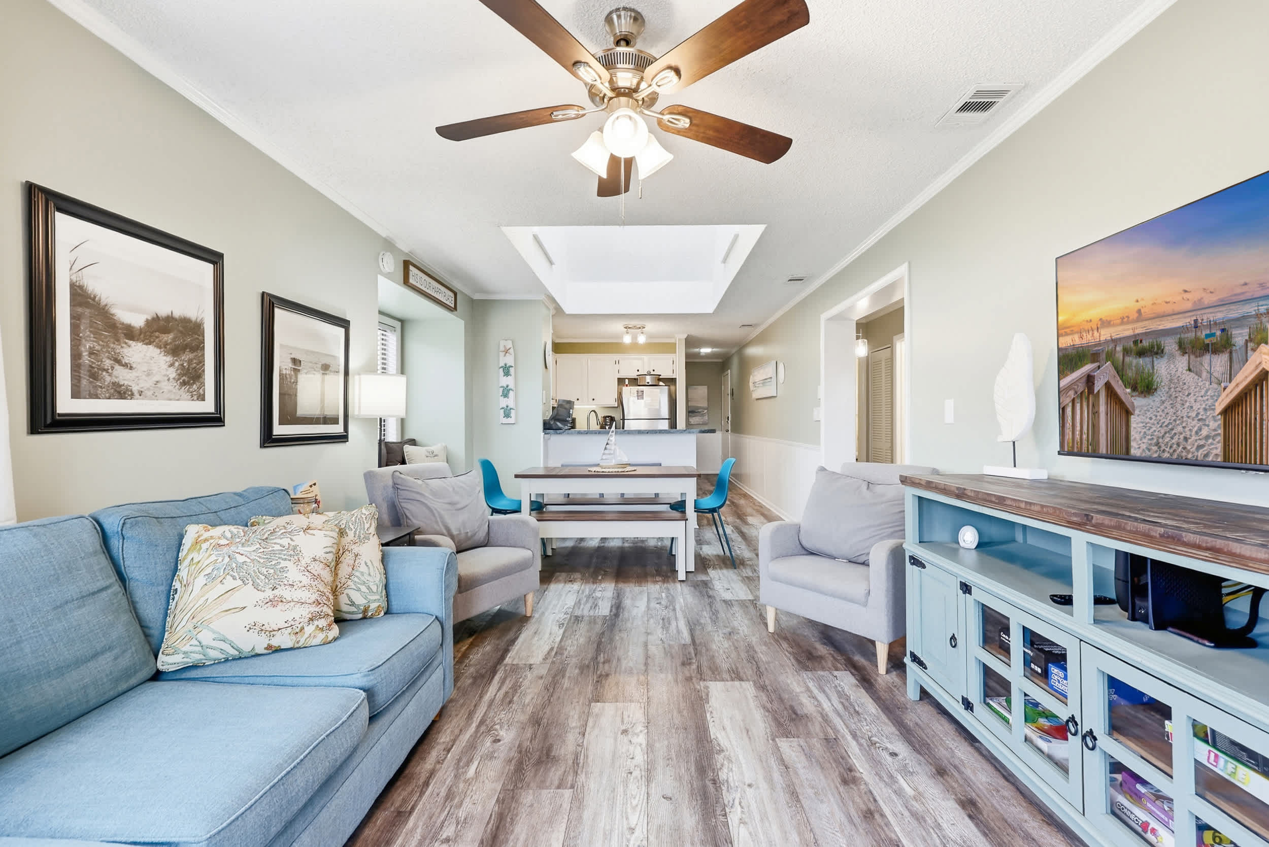 Sea Blue Suite at Tilghman w Pool and Pickleball