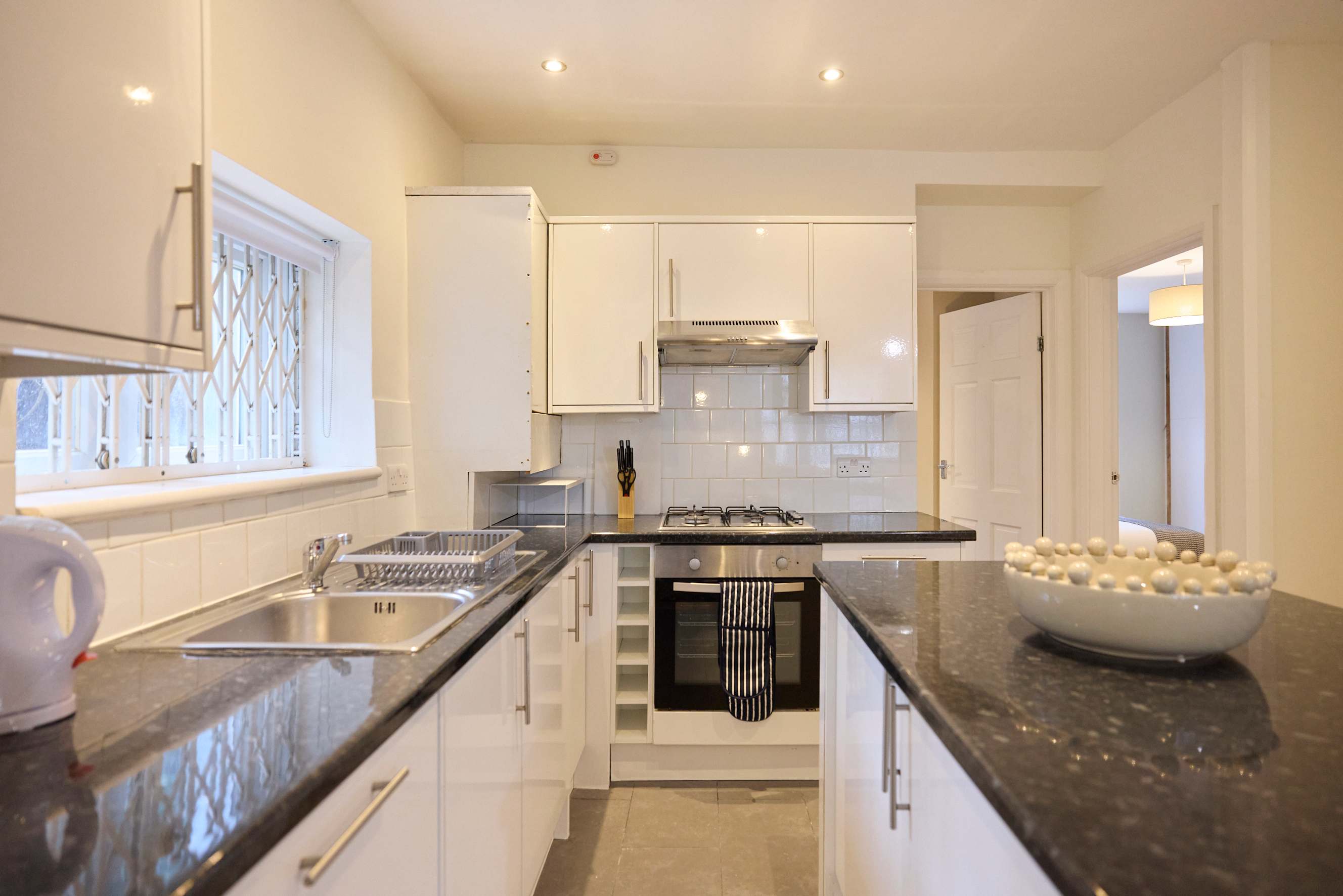 View The Tufnell Threshold in Tufnell Park Road 136 N7 0DU The Tufnell Threshold in Tufnell Park Road 136 N7 0DU - Property image 12 - VivreStays