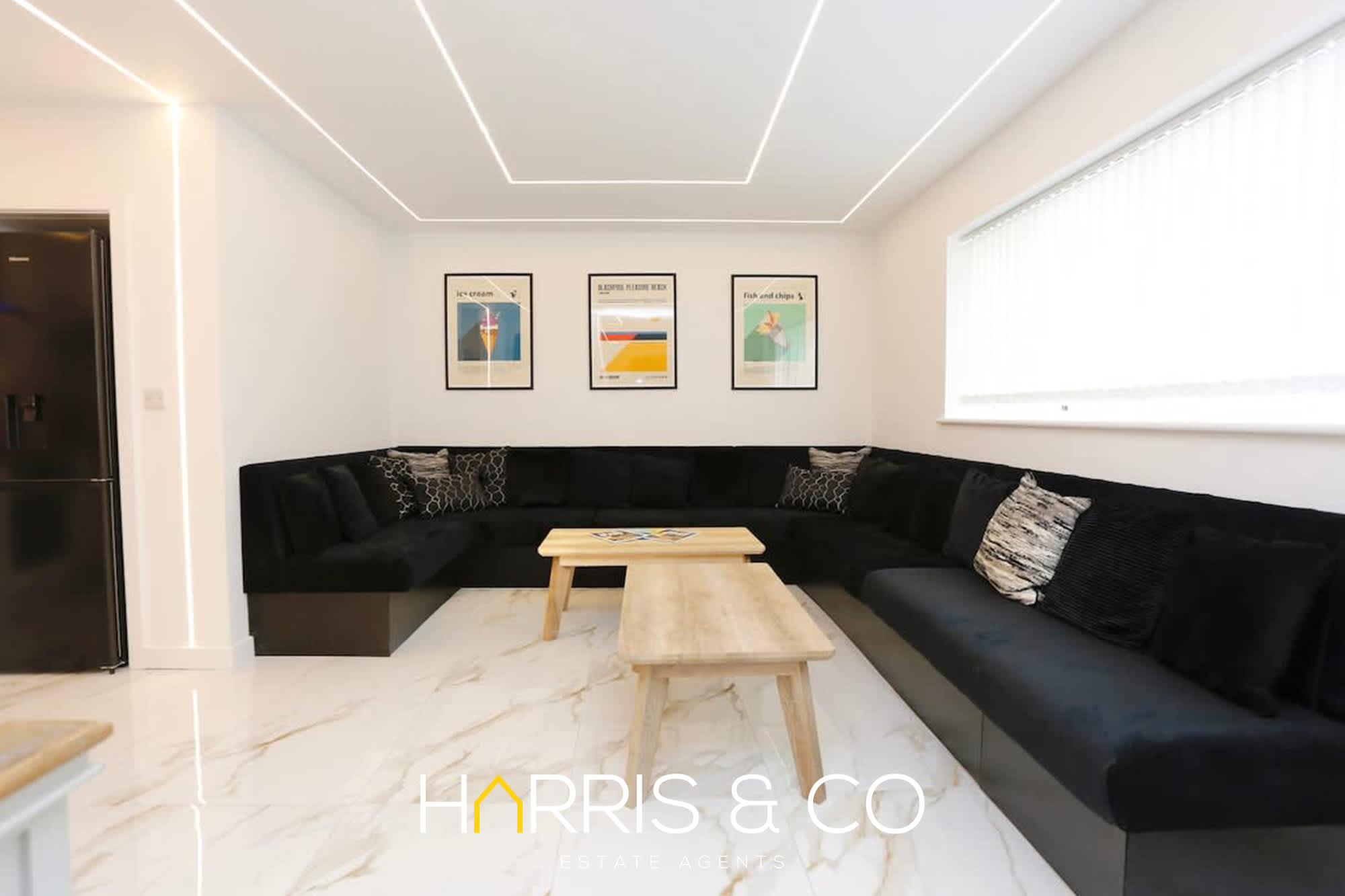 Stay by the Sea, Sleeps 14, Air Con & Parking in Alexandra Road FY1 6BU - Property image 28 - VivreStays