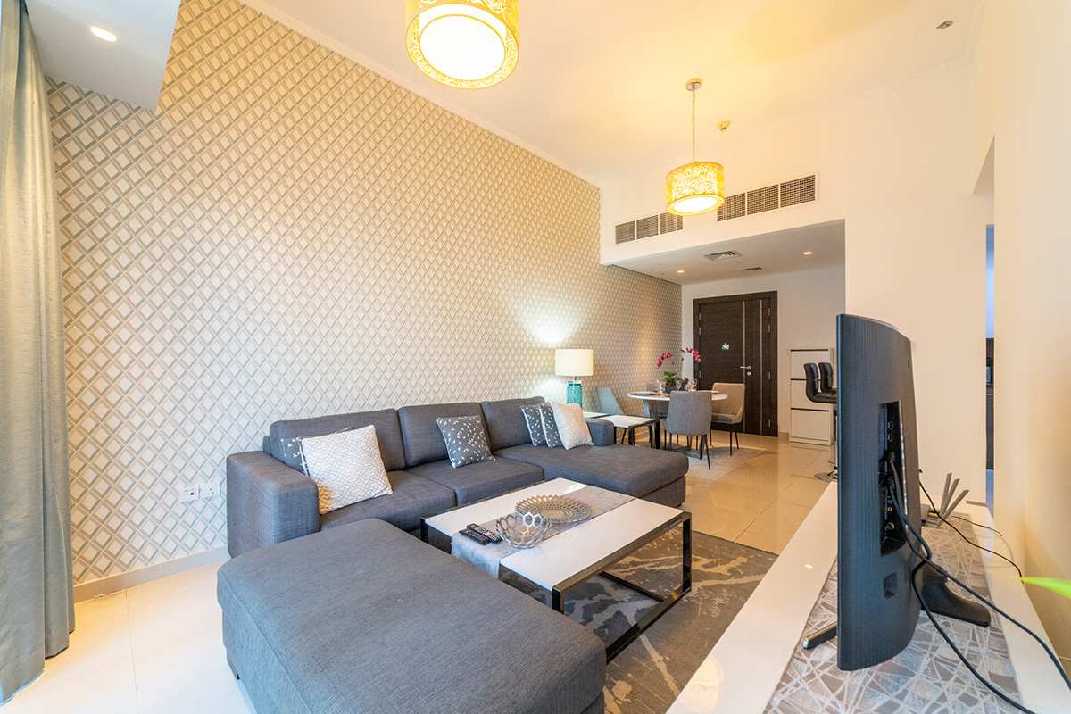 Luxury 2BR Apartment in Dubai with Views - Image 5