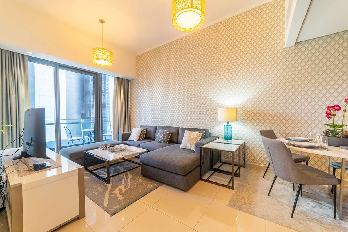 Luxury 2BR Apartment in Dubai with Views - Image 3