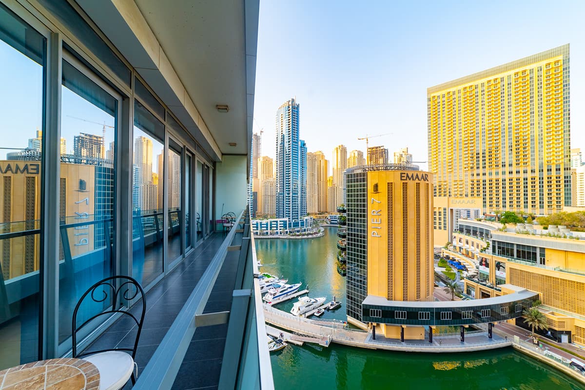 Luxury 2BR Apartment in Dubai with Views - Image 23