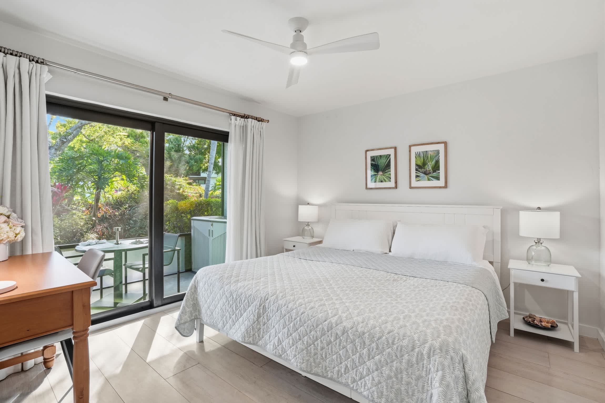 C 117 Luxury Park Shore Resort Condo with Pool | Photo 22