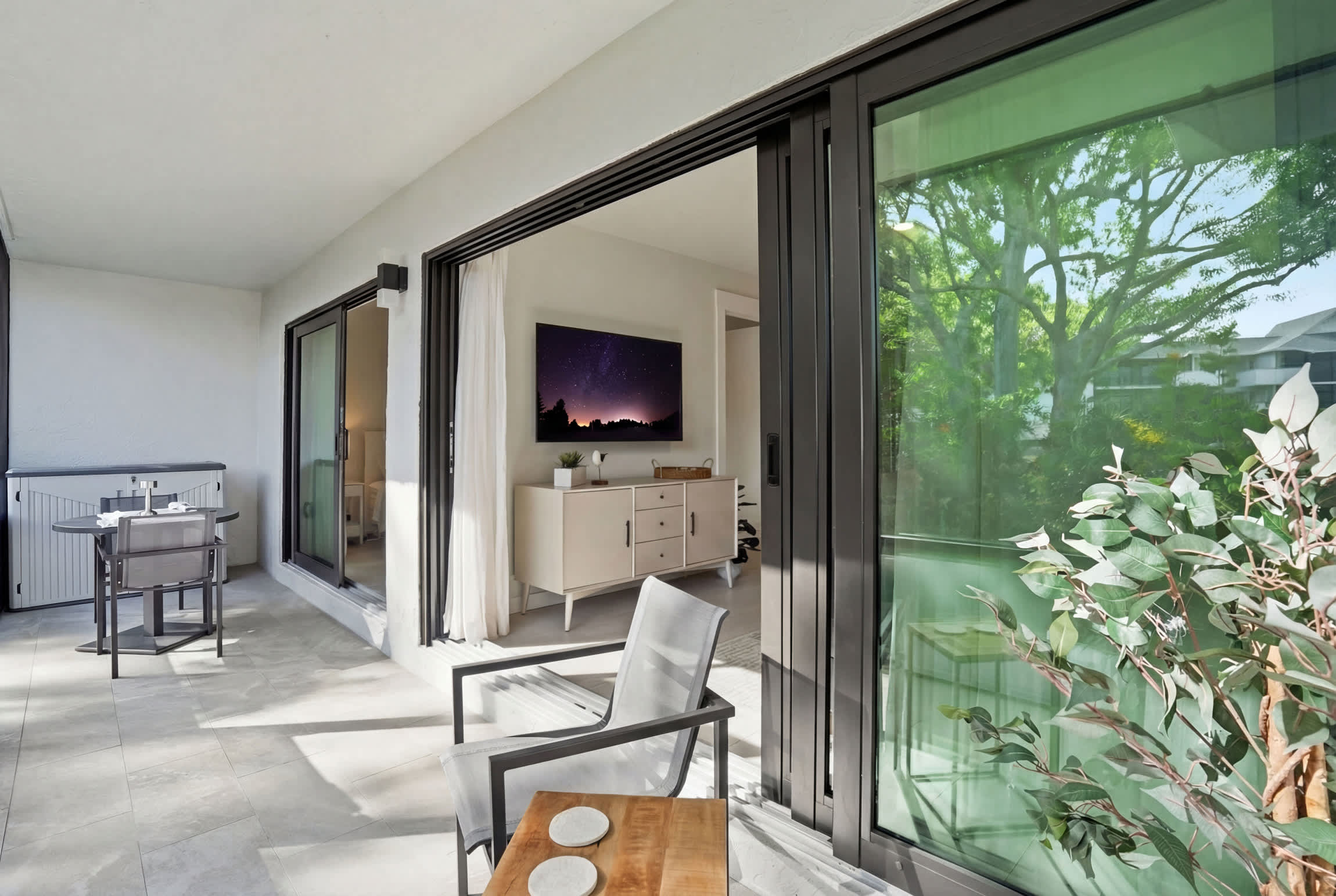 C 117 Luxury Park Shore Resort Condo with Pool | Photo 28