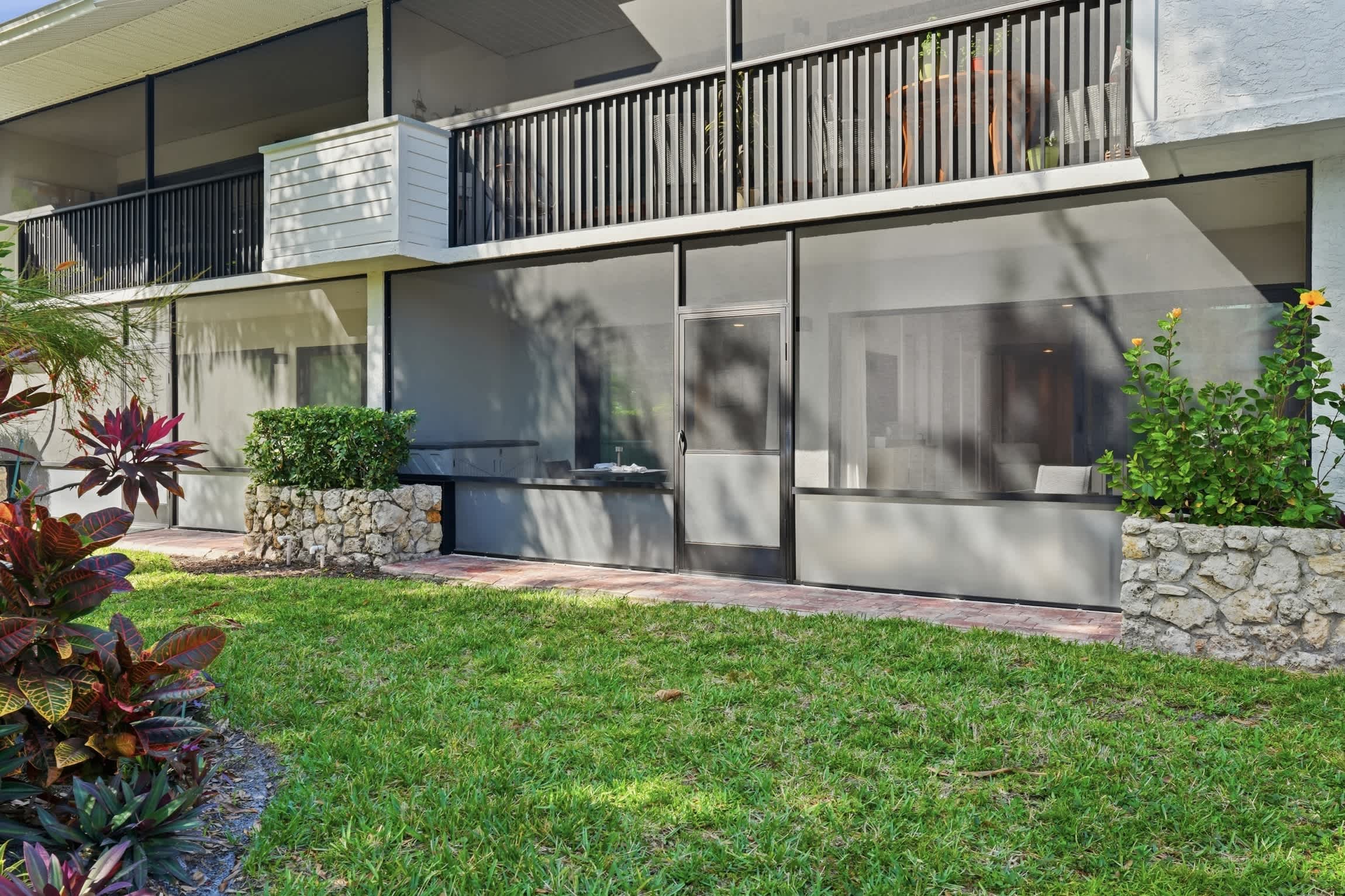 C 117 Luxury Park Shore Resort Condo with Pool | Photo 30