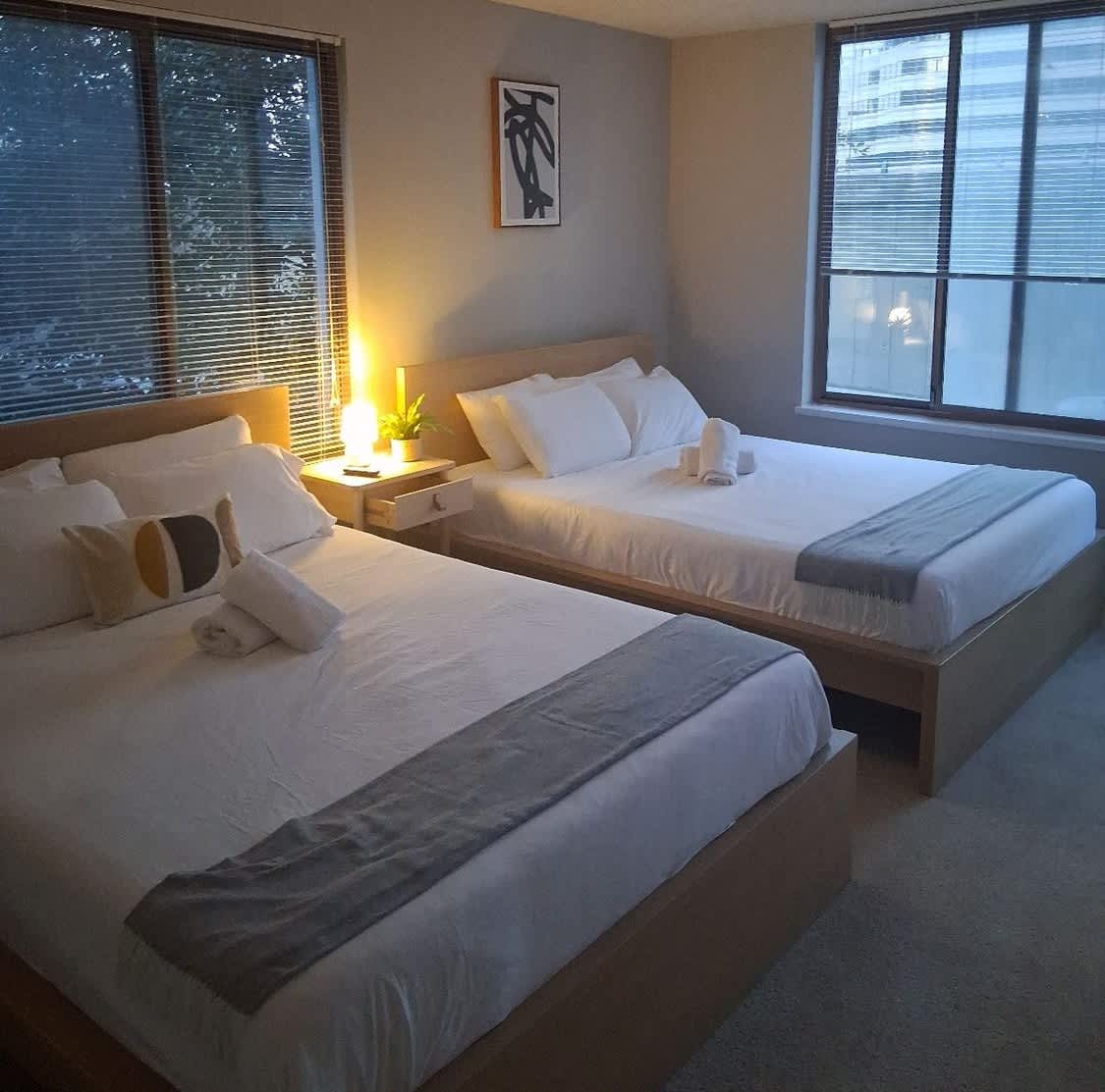 Prime location Apt W Gym & Indoor Pool
