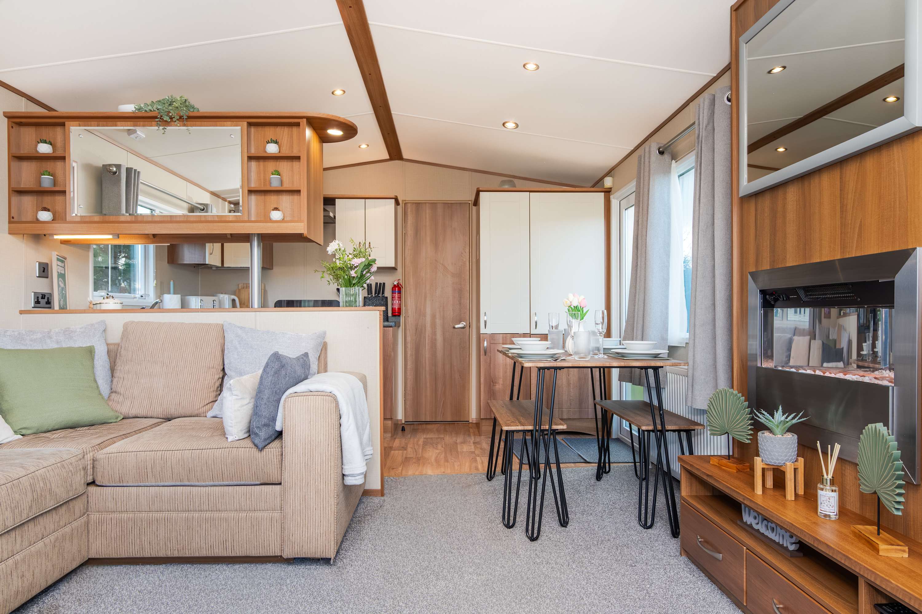 Family Friendly|Pool |Seton Sand |Parking| Sleep 7 in Links Road EH32 0QF - Property image 23 - VivreStays