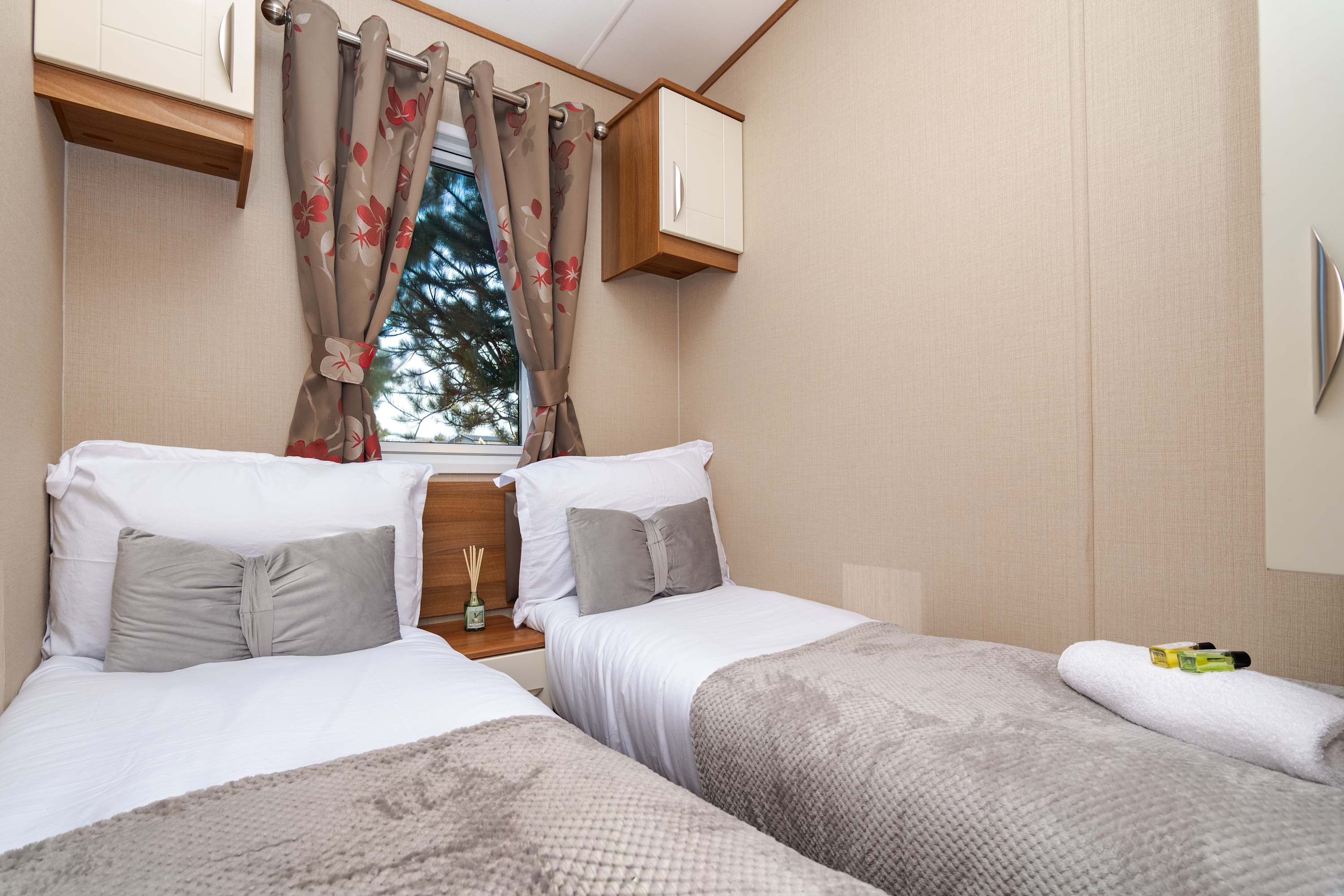 Family Friendly|Pool |Seton Sand |Parking| Sleep 7 in Links Road EH32 0QF - Property image 7 - VivreStays