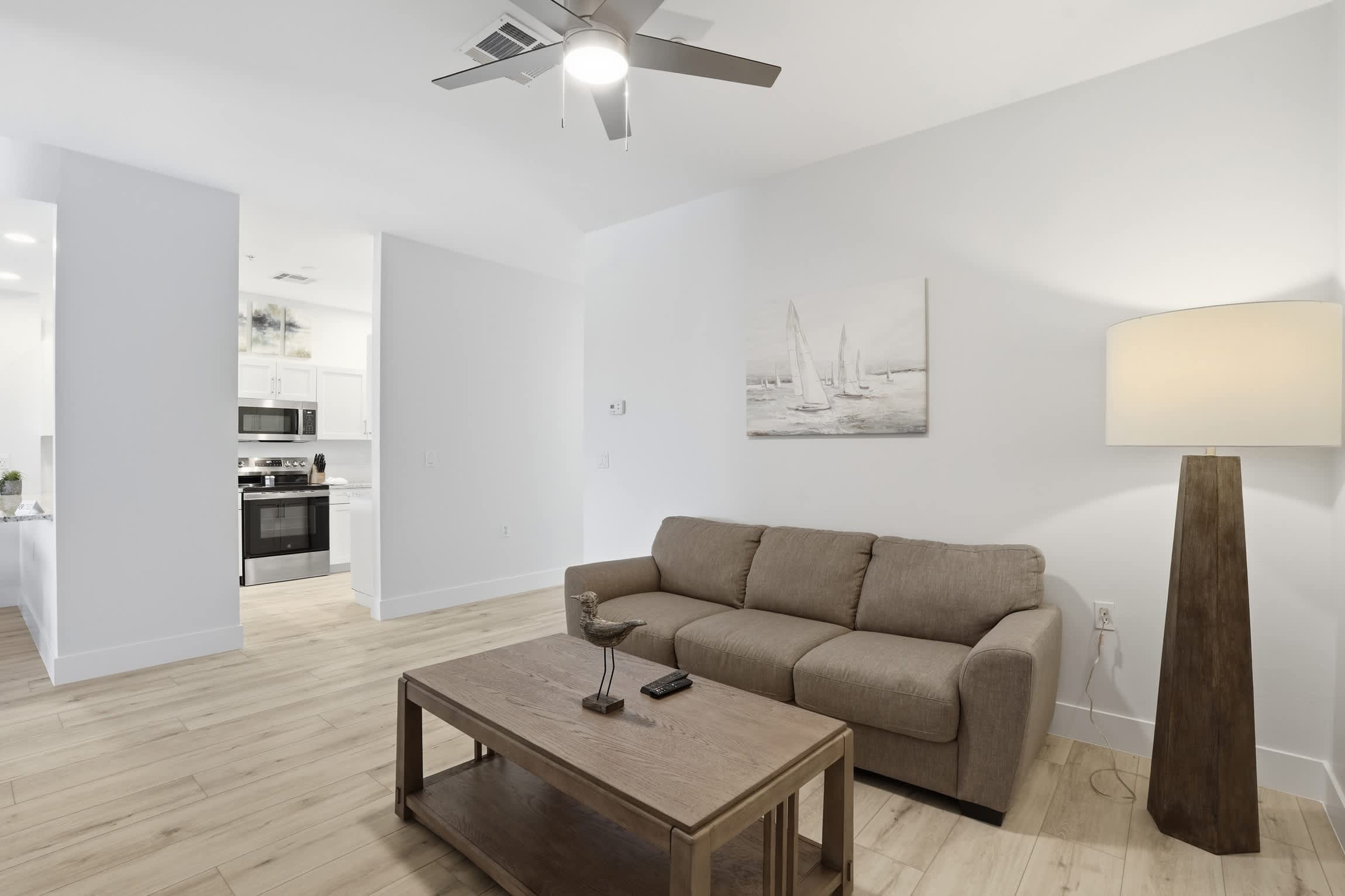 1524 Lake and Golf View Totally Updated | Photo 3