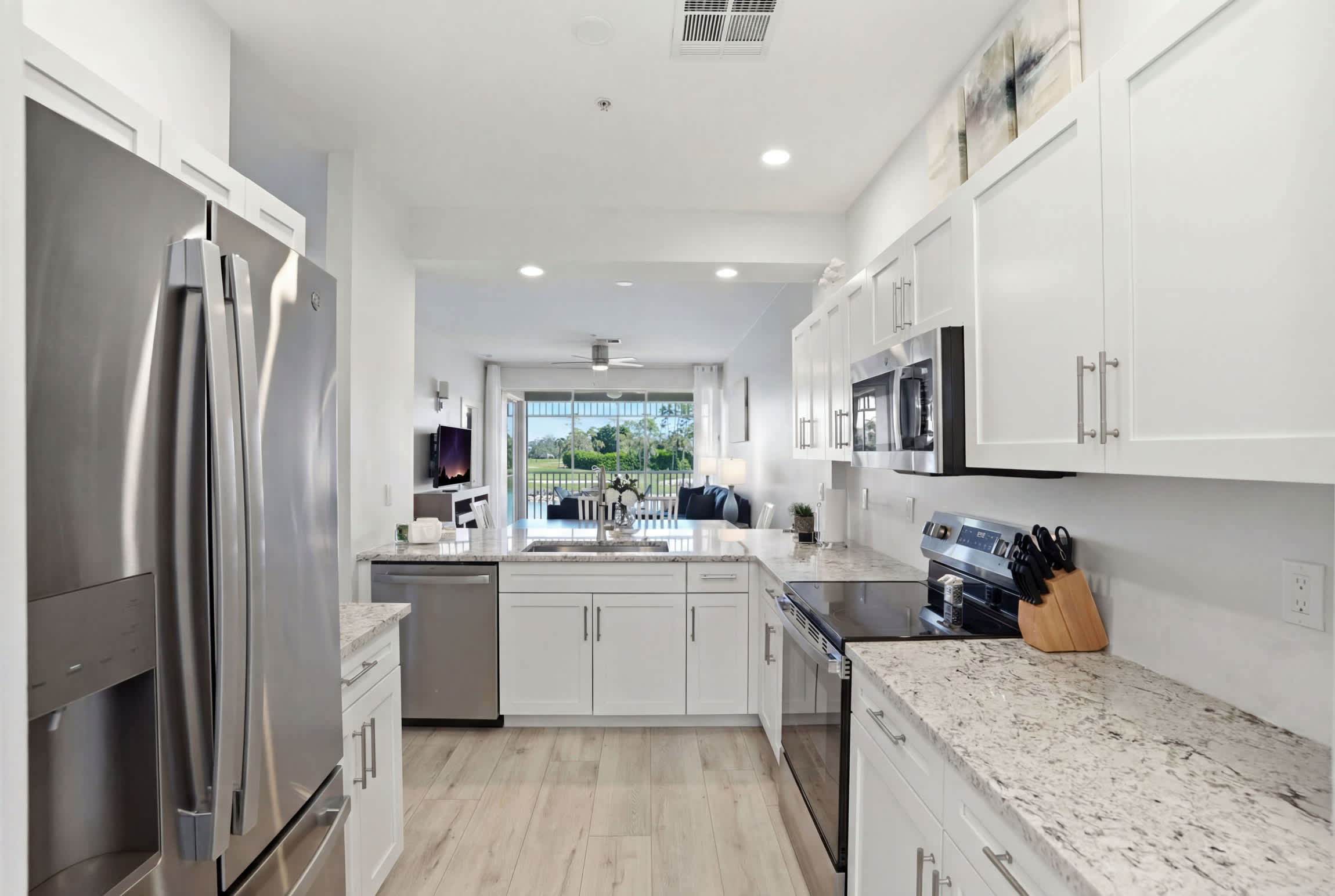 1524 Lake and Golf View Totally Updated | Photo 13