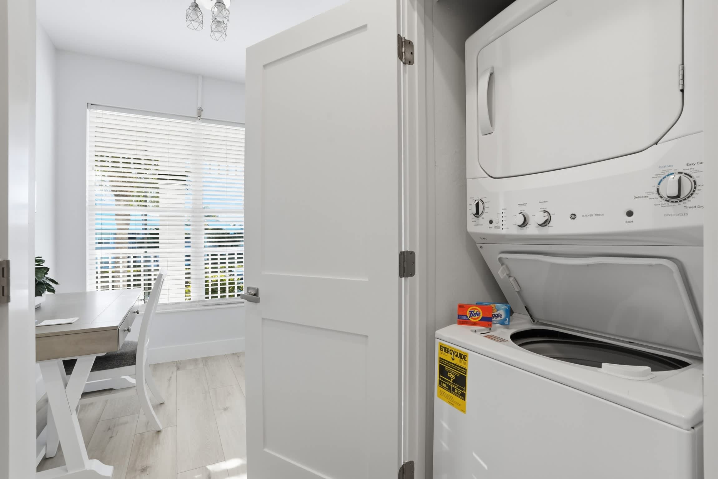 1524 Lake and Golf View Totally Updated | Photo 14